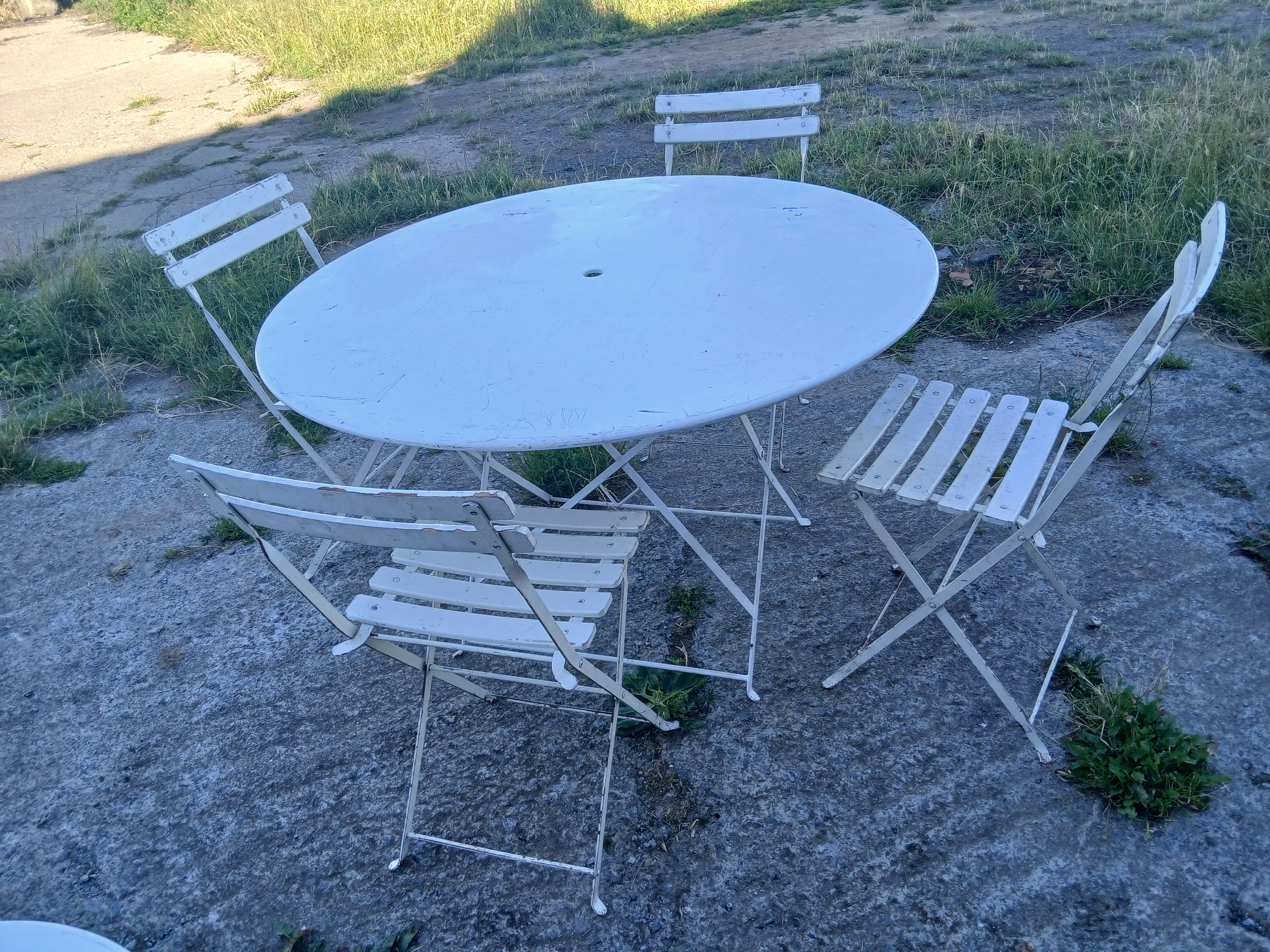 Garden/bistro set