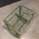 Table d’appoint en fer et verre patine antique