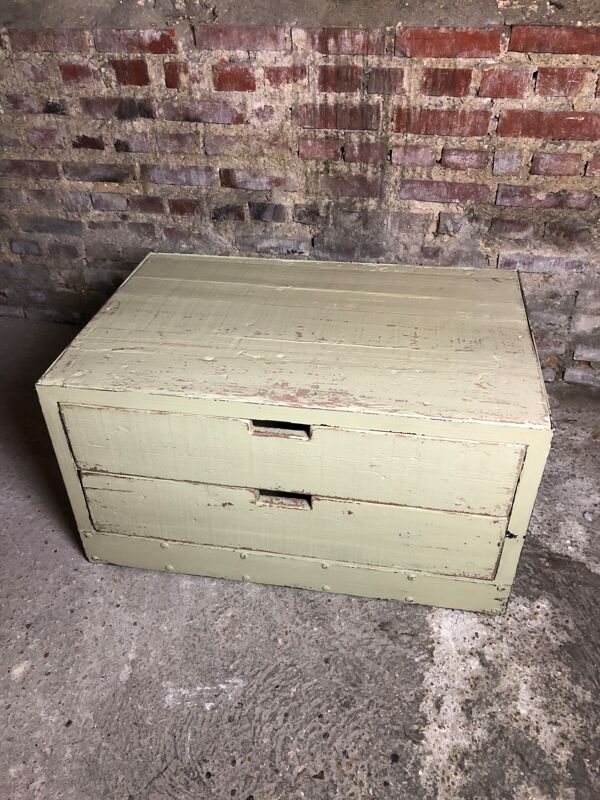 Meuble de rangement table basse en bois et fer vert pastel patiné