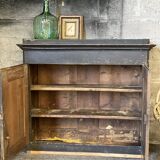 Old buffet