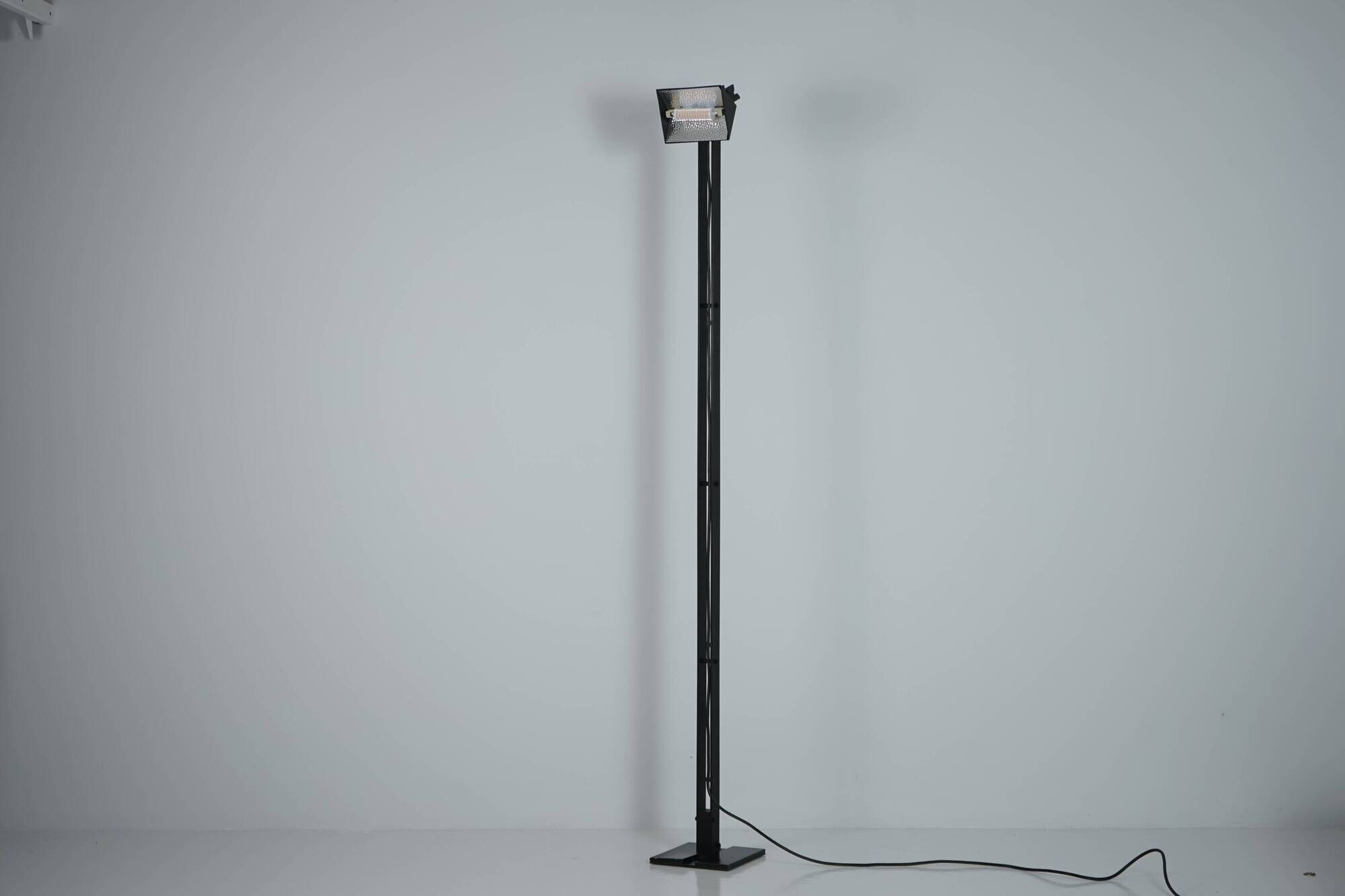 Postmodern Floor Lamp Kru Kiterra by Tiziano Inguanotto for Sem Luci 1980s