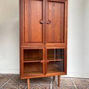 Vitrine Dyrlund