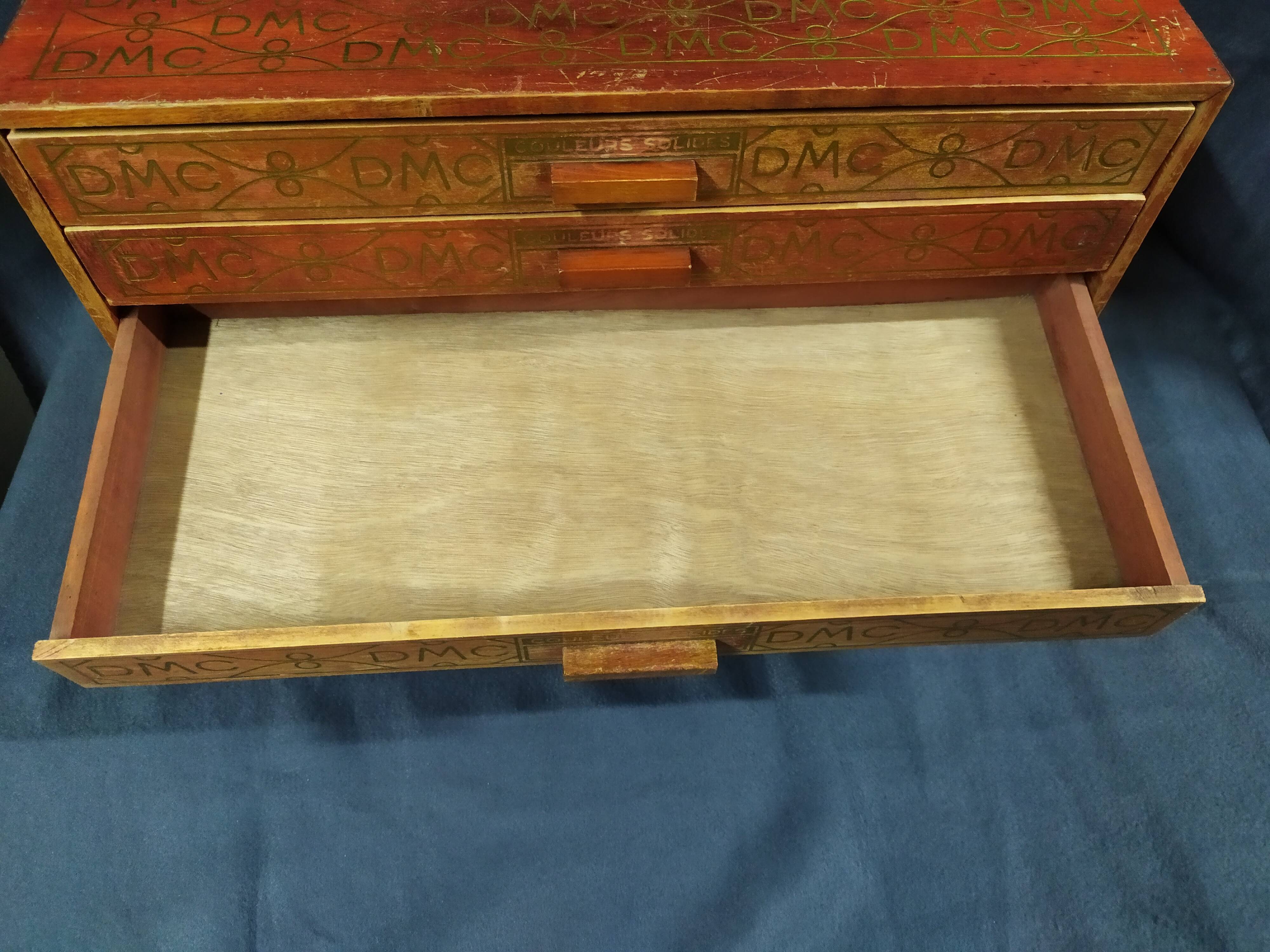 Haberdashery furniture dmc wood sewing