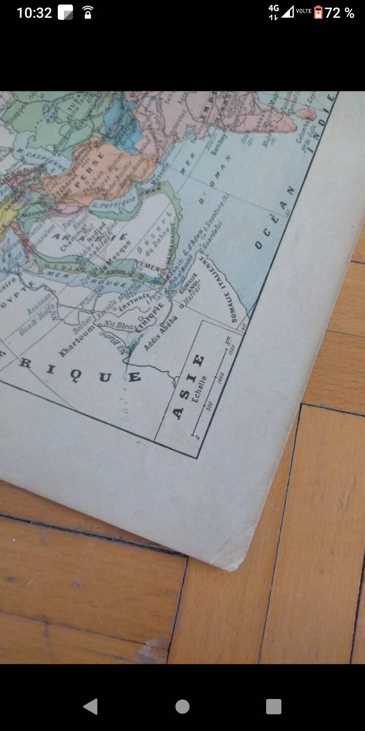 Larousse map of Asia