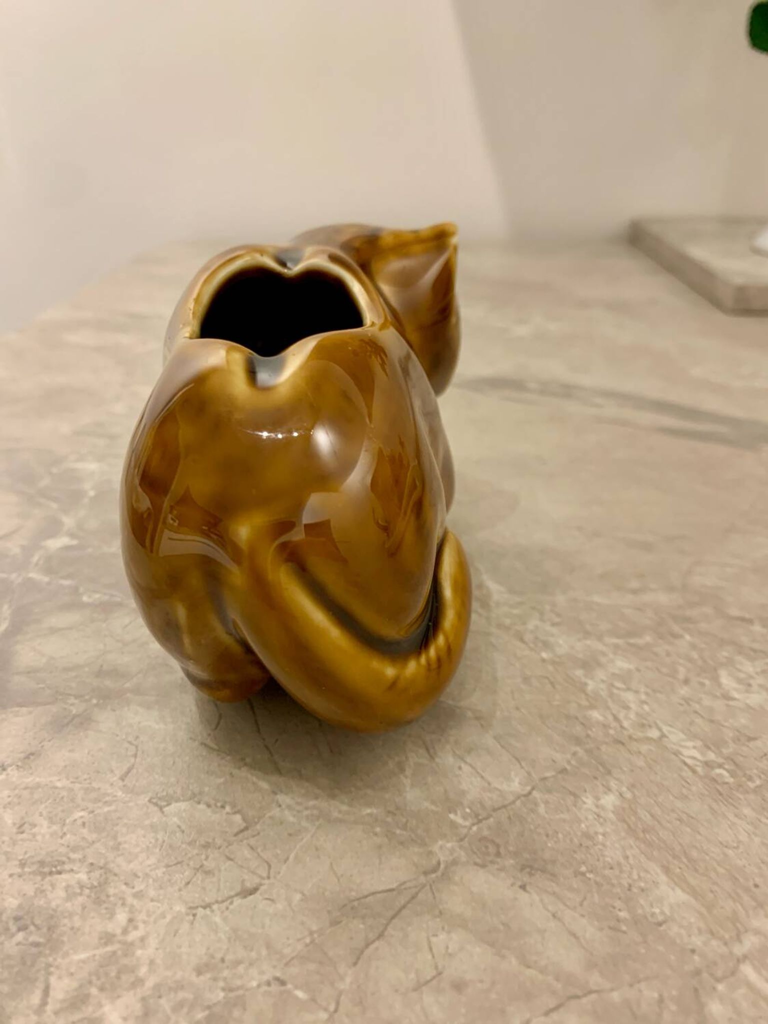 Rare vintage 80s small cat figurine