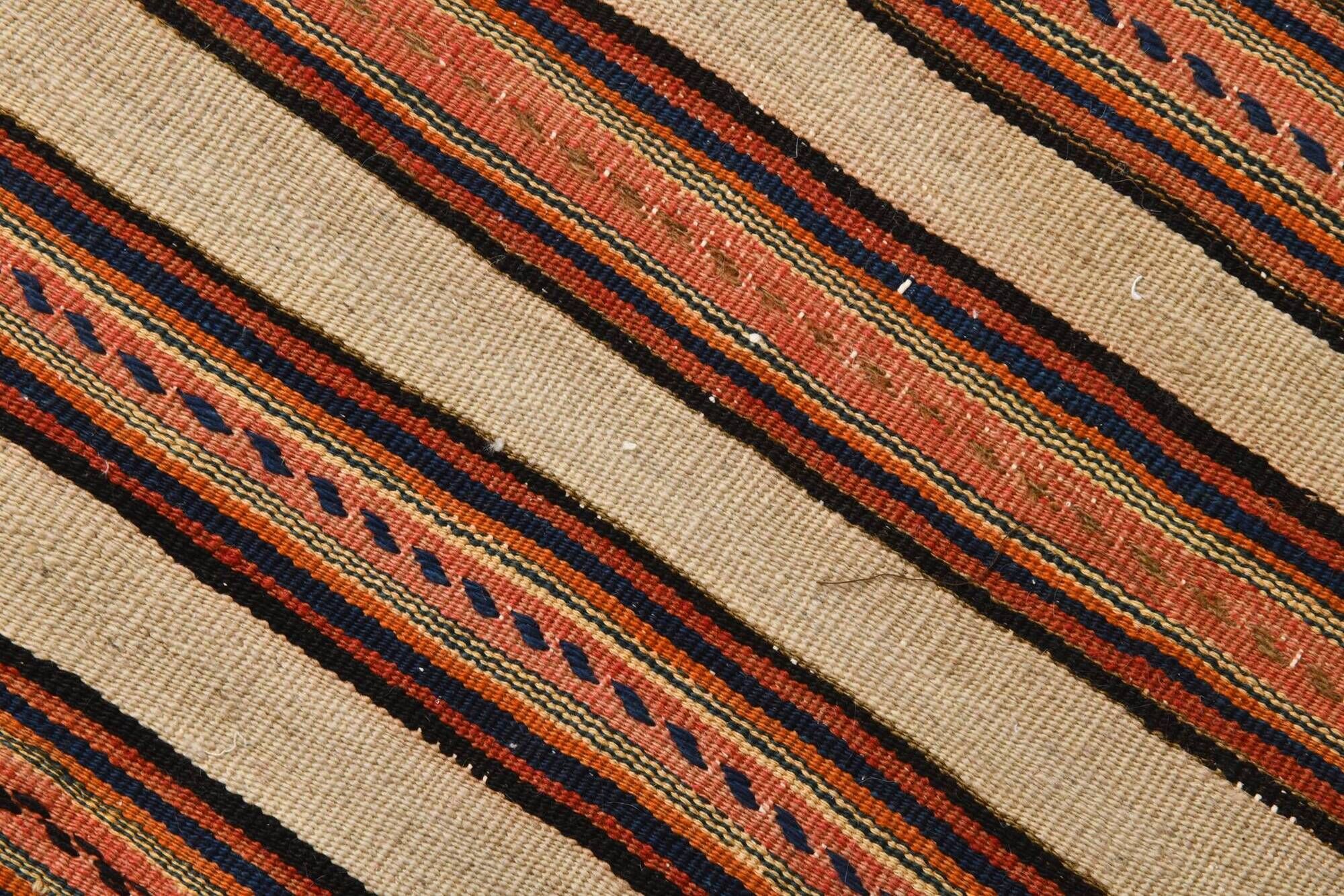 Vintage Kilim Strié Crème & Terracotta, Petit Tapis Boho 104x64 cm