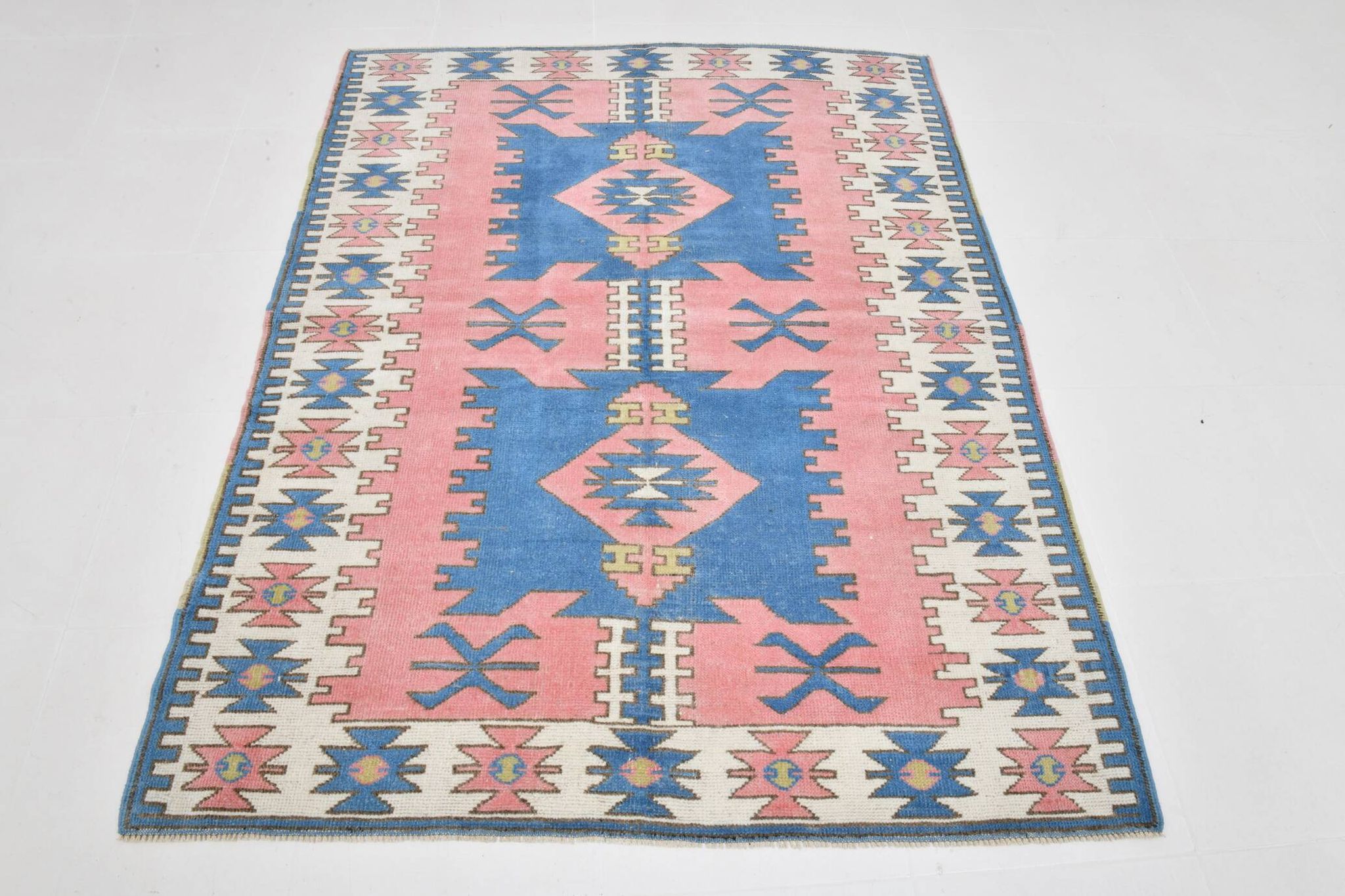 Tapis vintage bleu et rose 5x6, tapis turc en laine fait main, 141x184 cm
