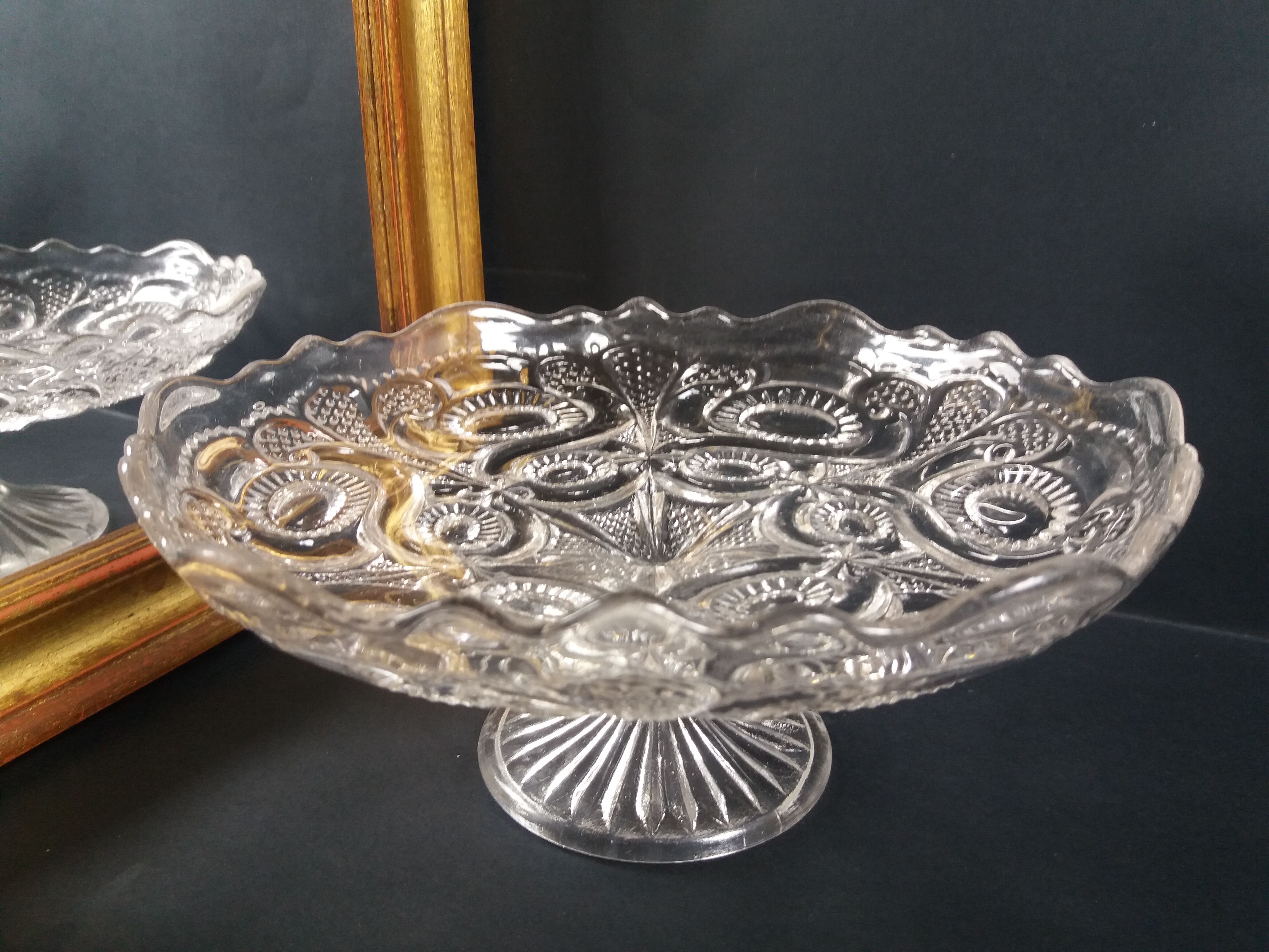 Compotier en verre ciselé