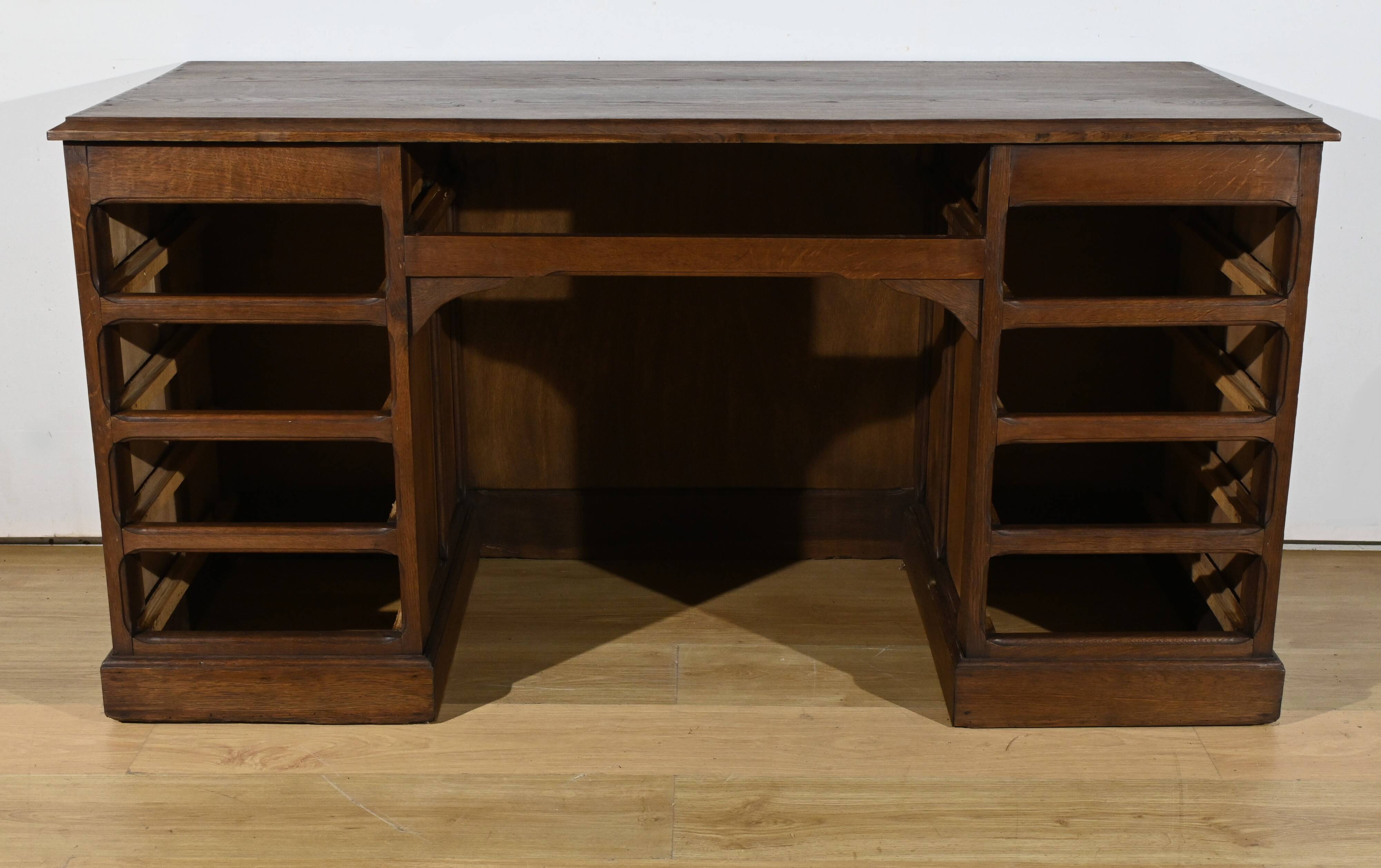 Art Deco Oak Pedestal Desk – 1940