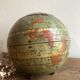 Boite à biscuit globe terrestre huntley & palmers biscuits reading & london