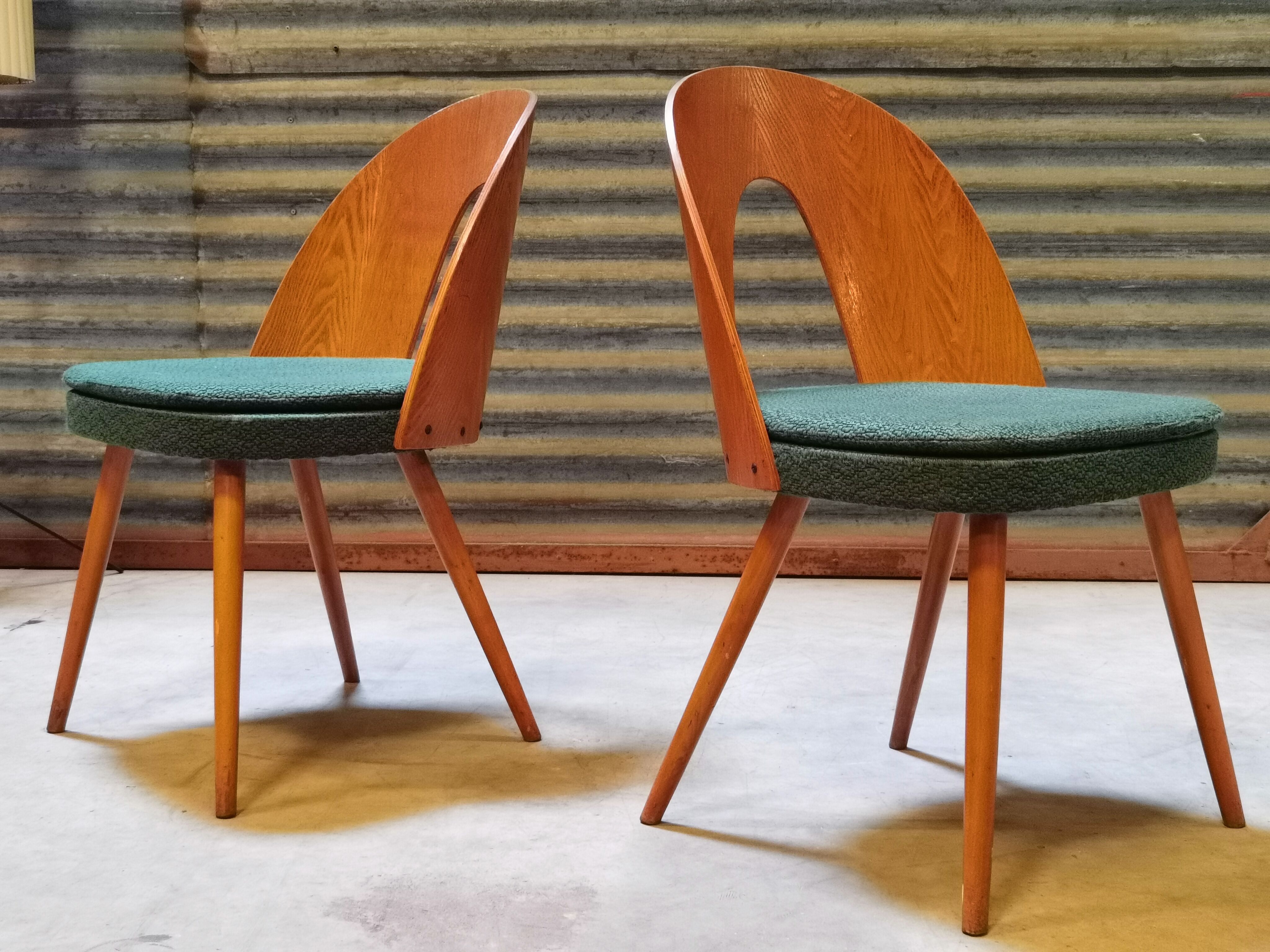 Pair of chairs by Antonin Suman for Tatra 1960
