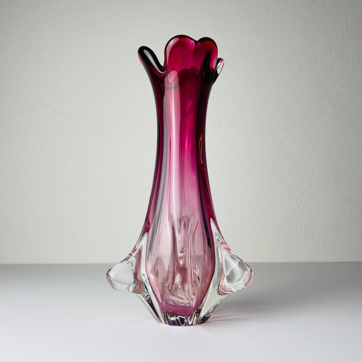 Chambord vase in vintage Murano glass by Fratelli Toso, Italy, 1960s.