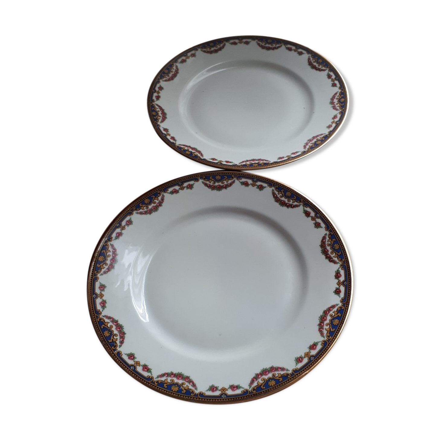 Pair of porcelain plates