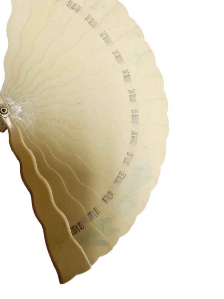Austro-Hungarian Art Nouveau celluloid fan, 1900s