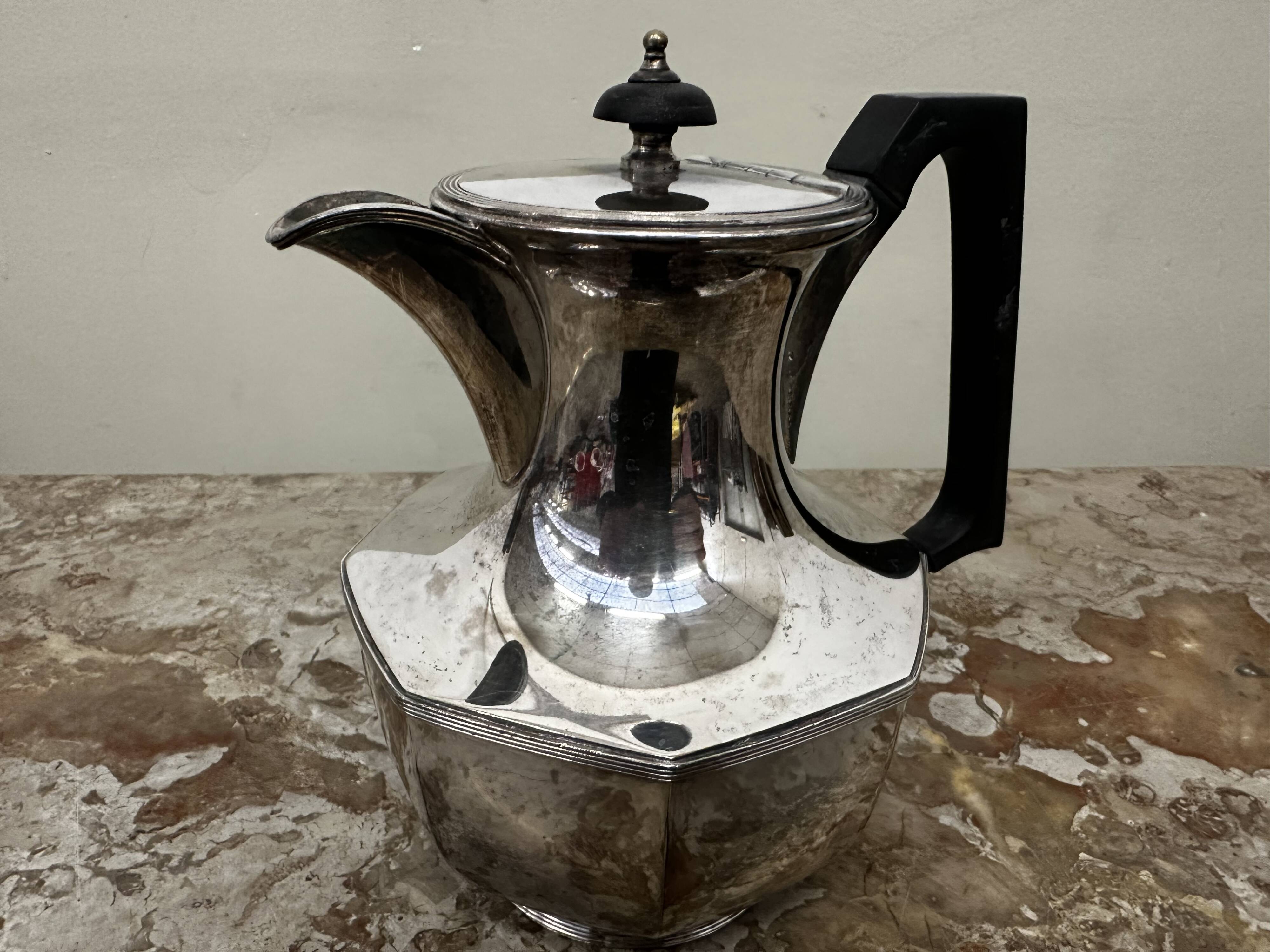 Kirby Beard & Co Paris - Made in England - Silver Metal Teapot H 21cm