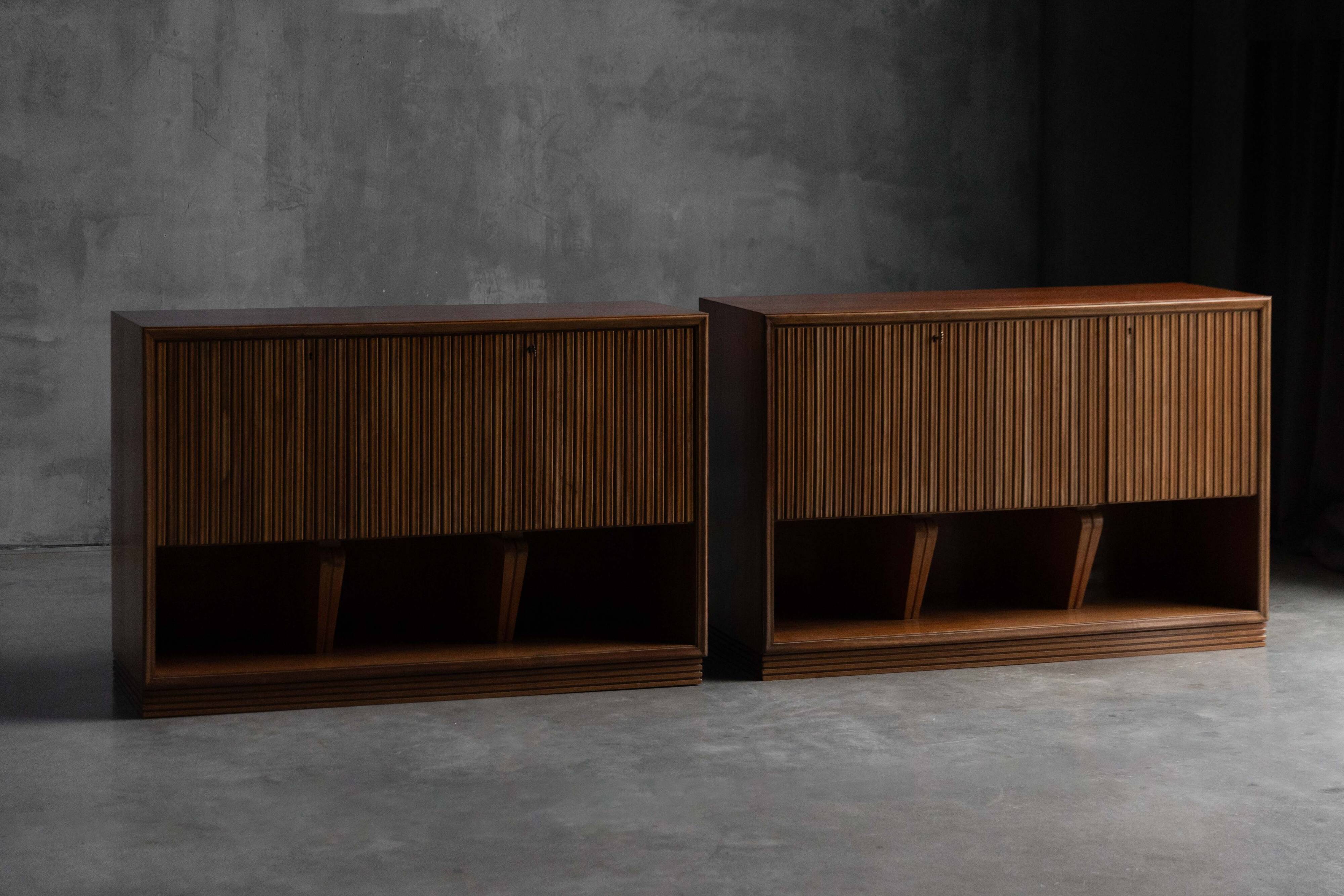 Modernist slatted credenza, Italy, 1960s