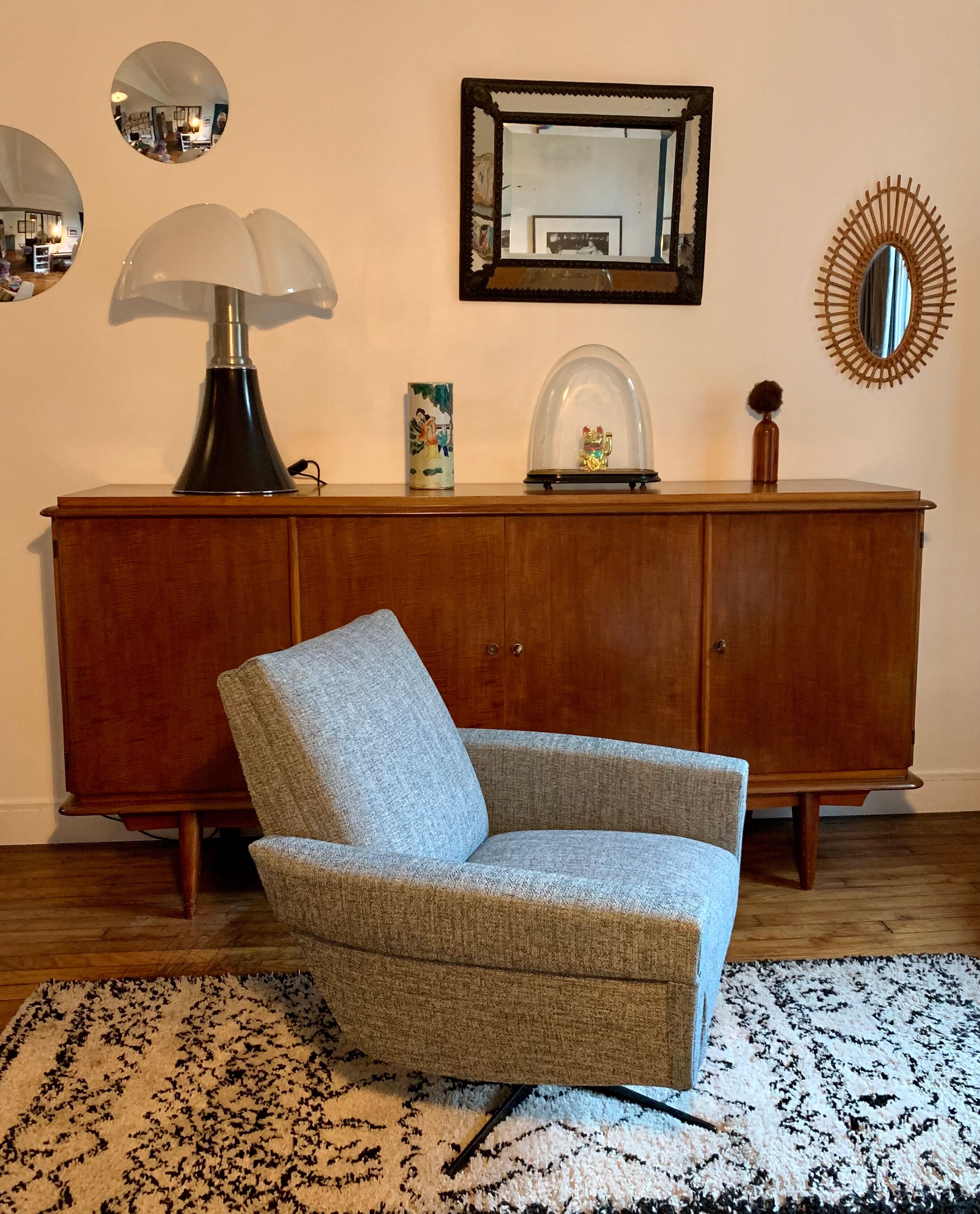 Vintage swivel cube armchair