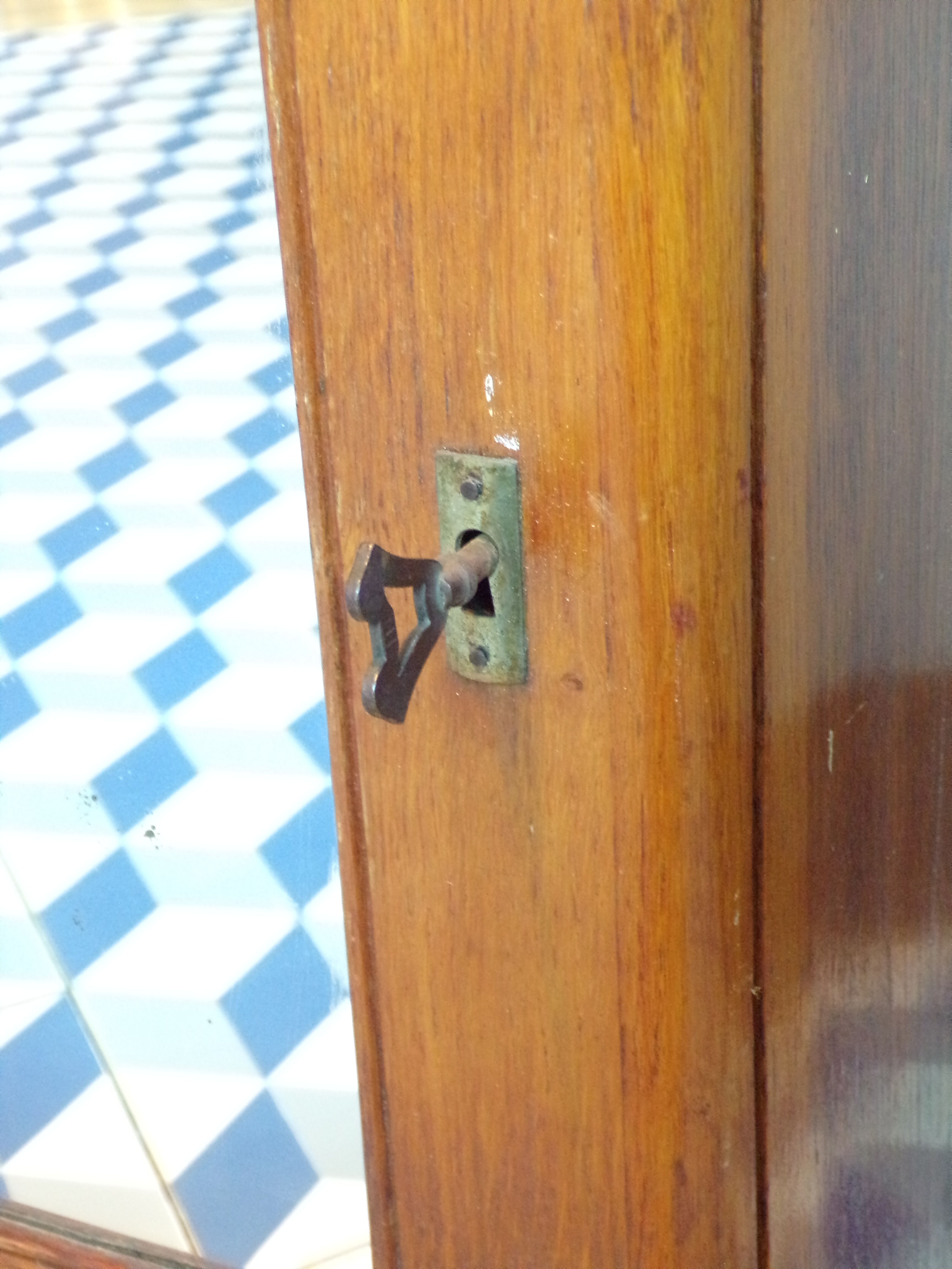Wall-mounted toilet cabinet 1930