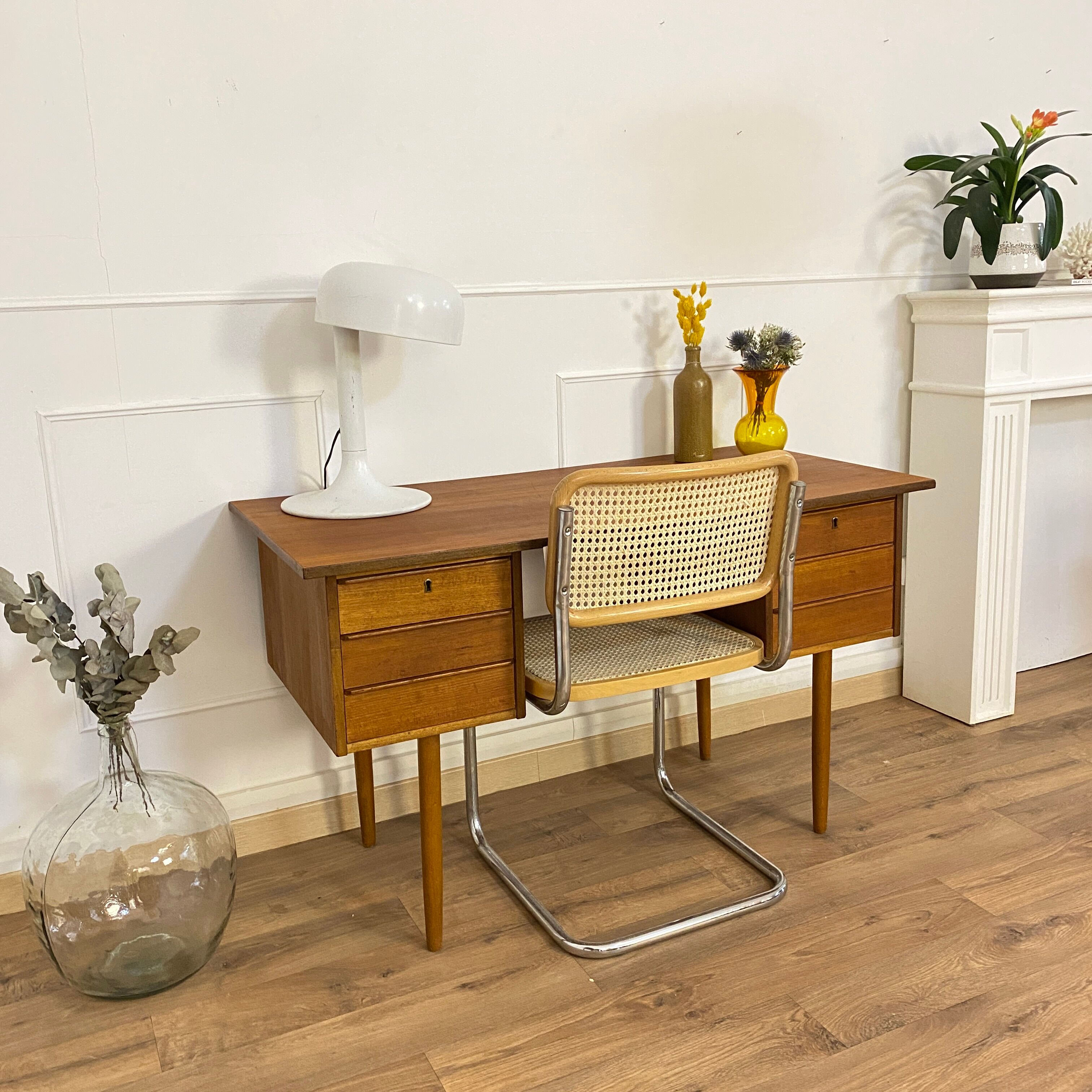 Vintage Scandinavian office