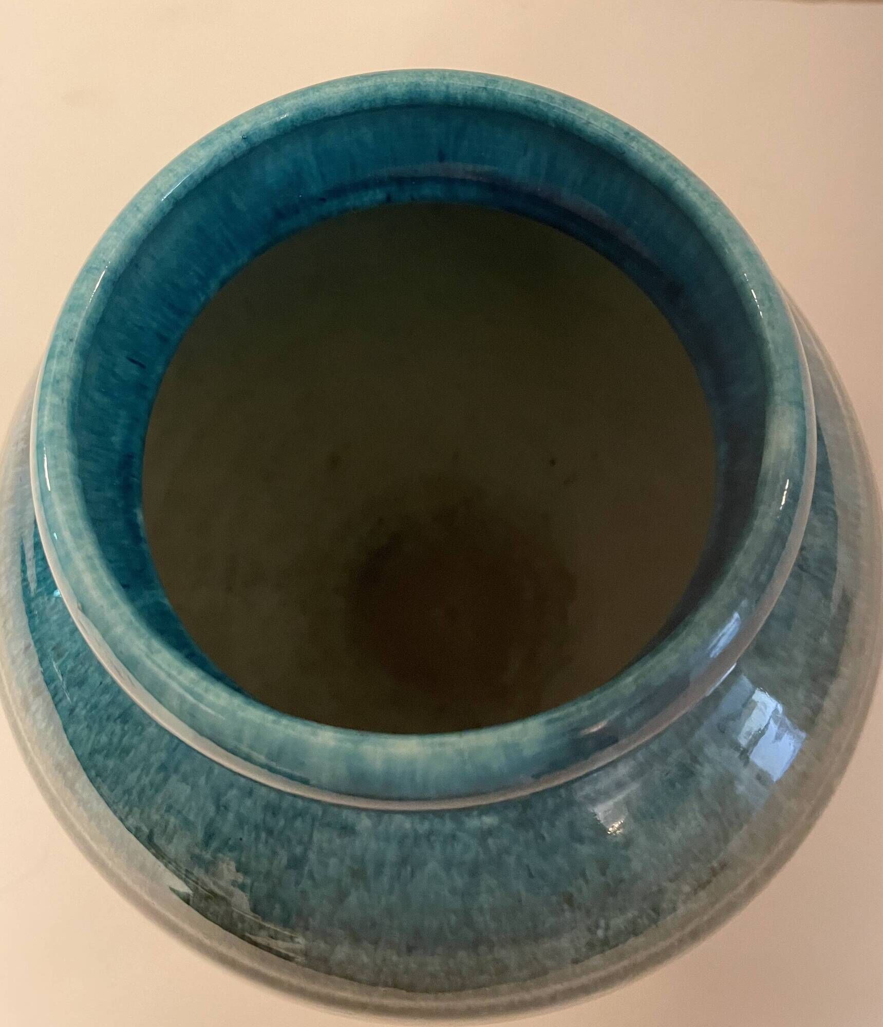 Accolay vase signed