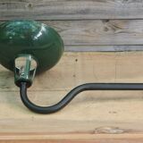 Enamelled swan collar lamp