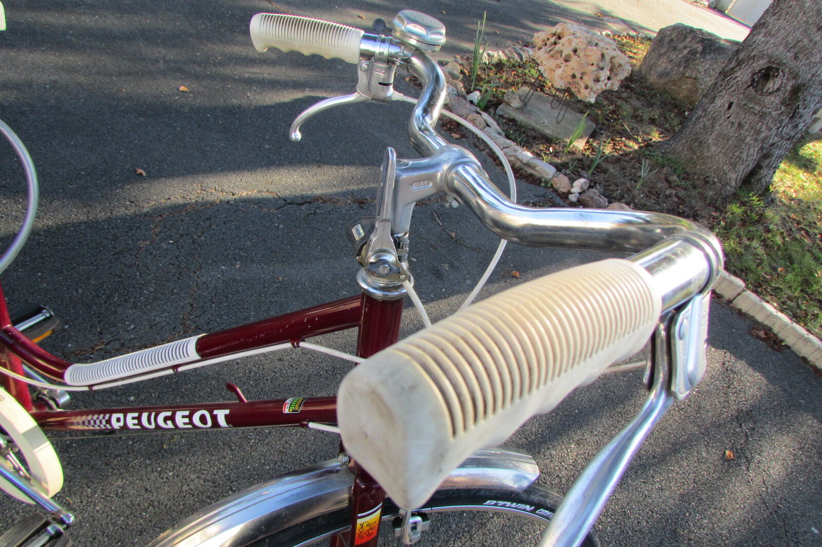 Vélo Peugeot Vintage Femme – À Restaurer, Cadre Acier Gris 51cm, 28 Pouces