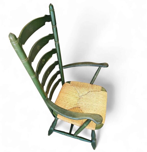 Fauteuil vintage en bois vert transparent / siège en jonc / chaise échelle à dossier haut