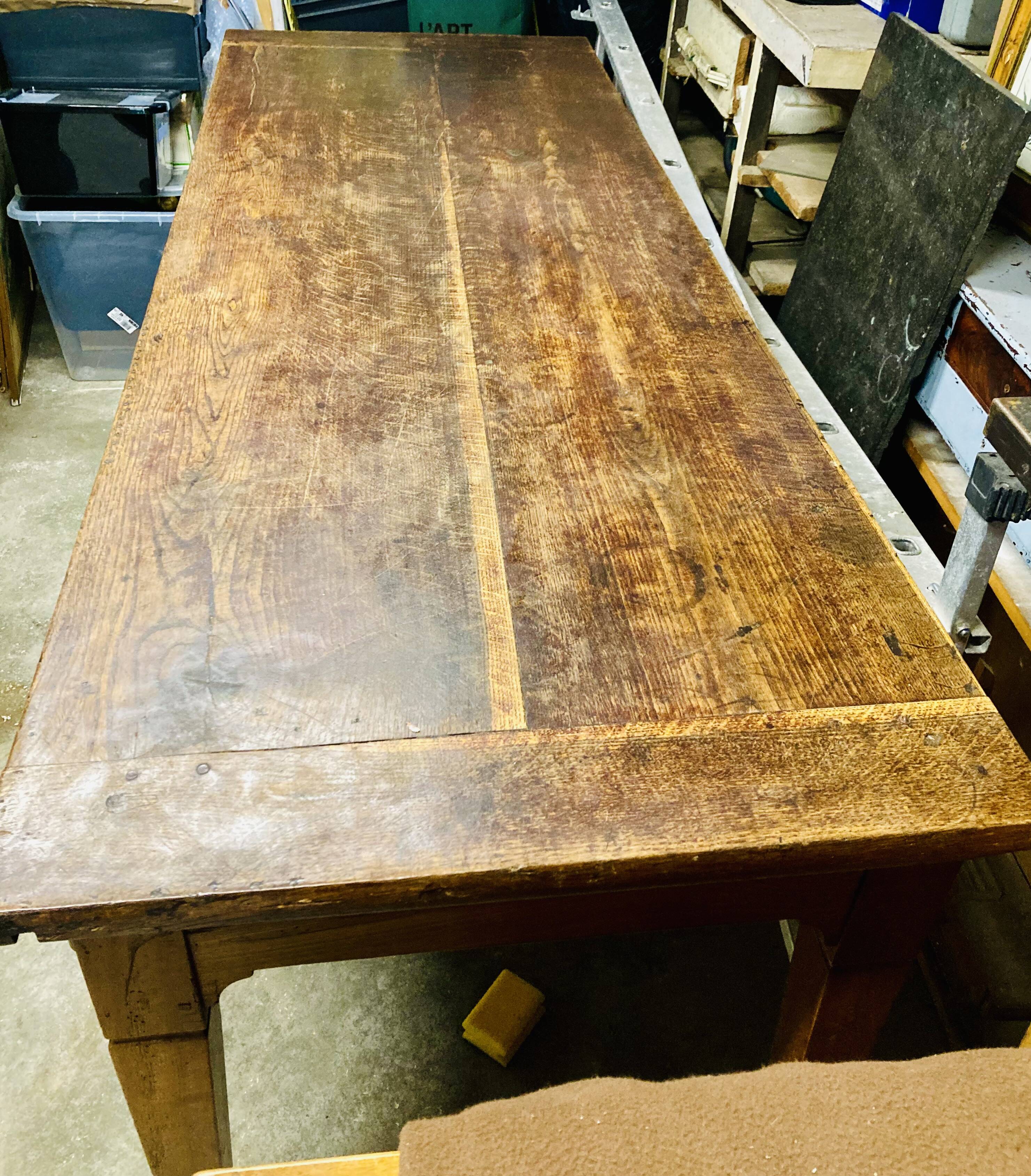 Farm table