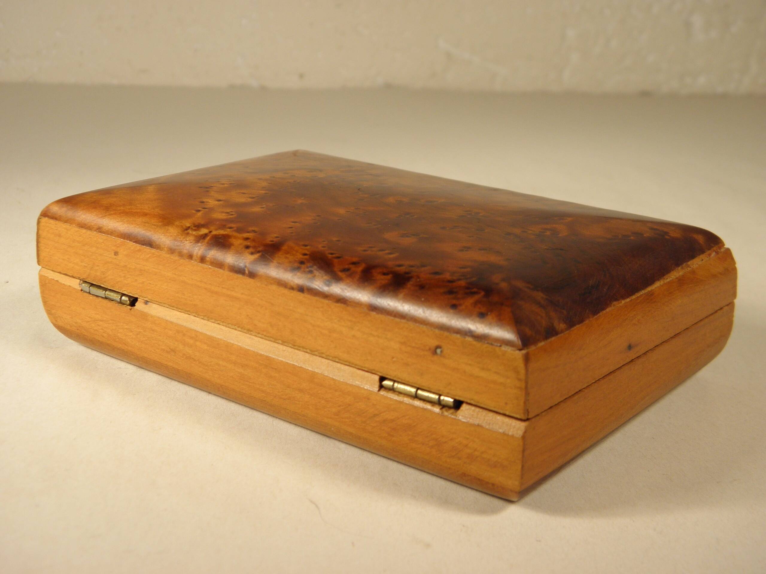 Thuja burl box 13 x 9