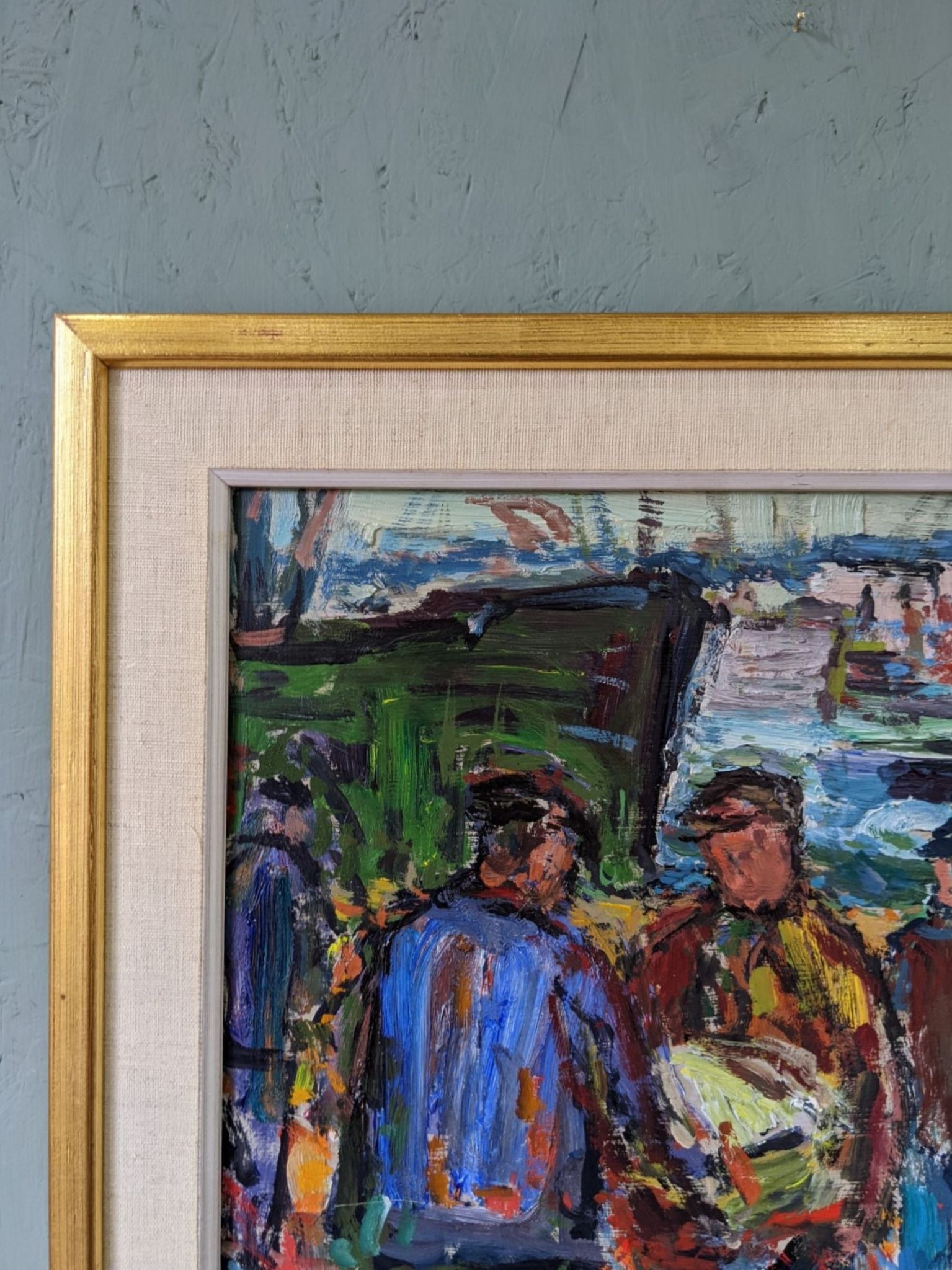 Peinture à l’huile figurative vintage suédoise « Coastal Dock » du milieu du siècle, encadrée