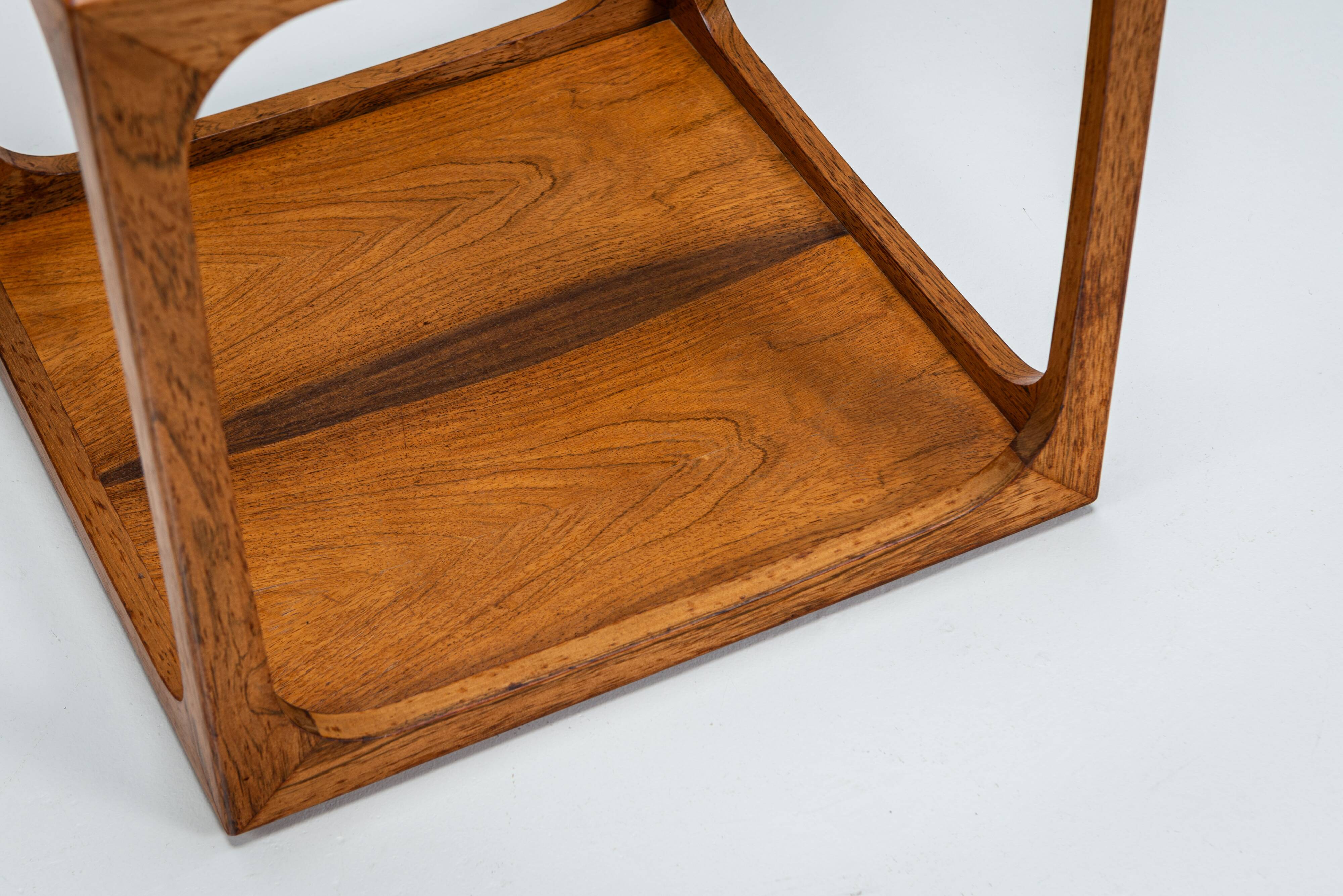 Jacob Brink sidetable in rosewood with smoked glass top