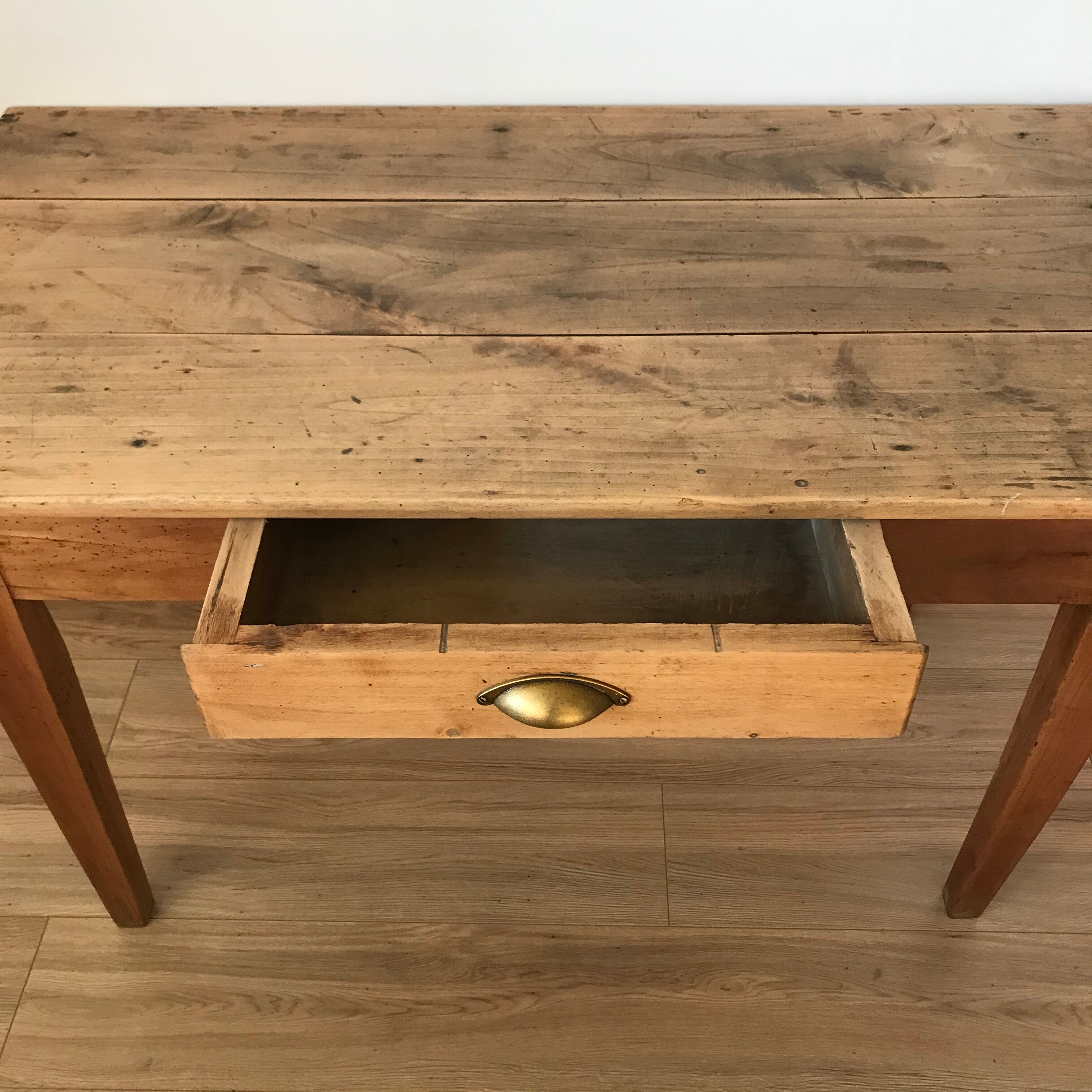 Farmhouse table
