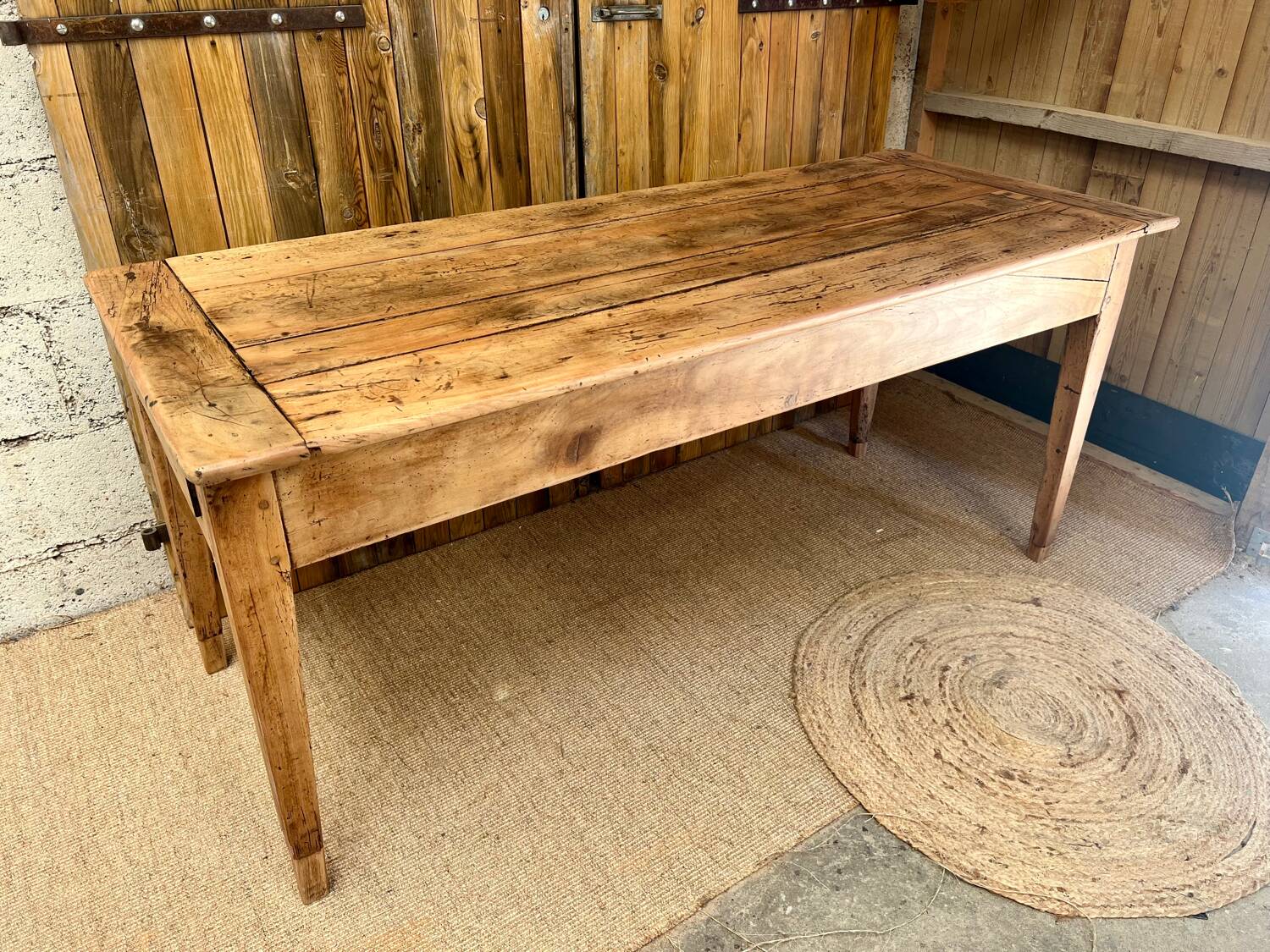 Farmhouse table