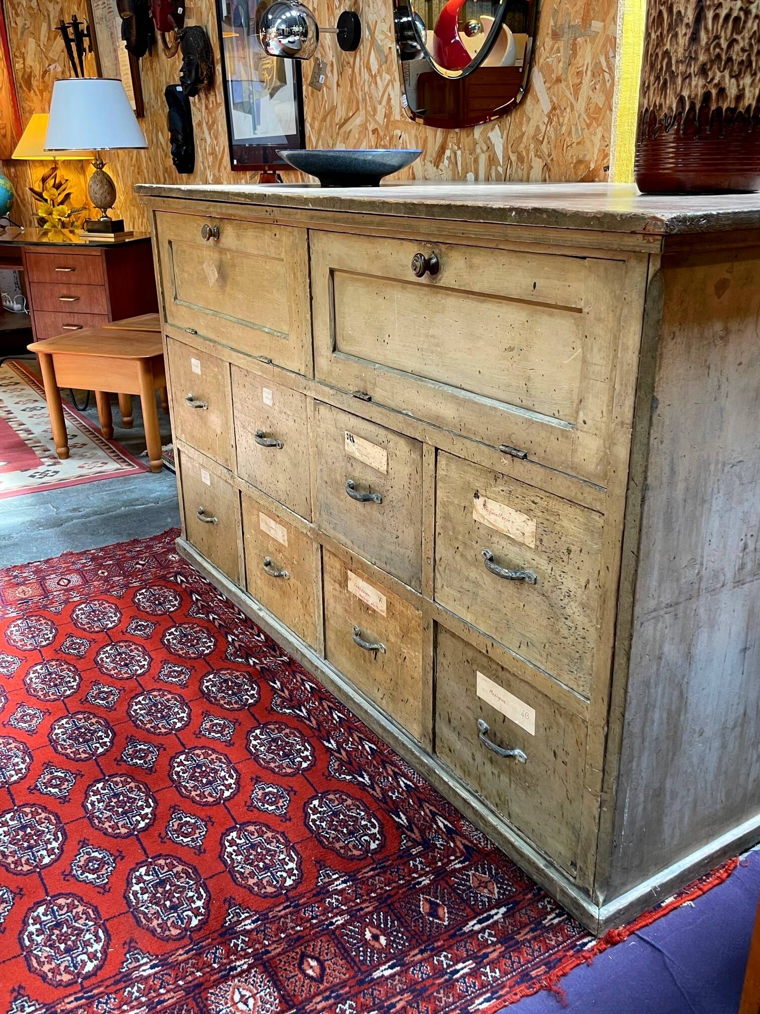 Old workshop furniture in good condition. 8 drawers and 2 drop-down doors, very