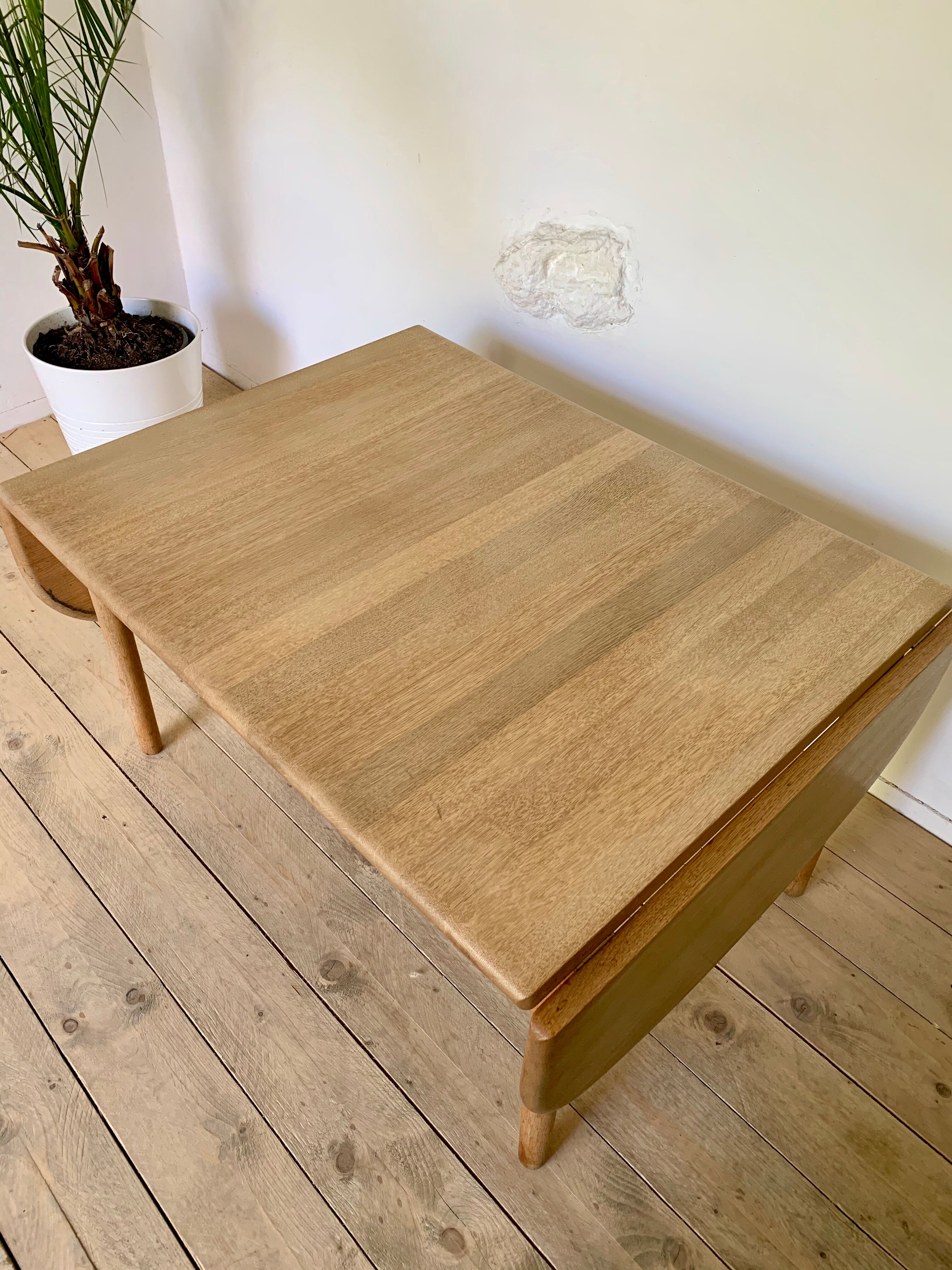 Scandinavian coffee table hans Wegner solid oak