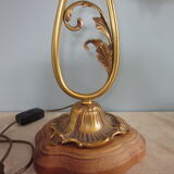 Bronze lamp has 2 tulips shaped flowers