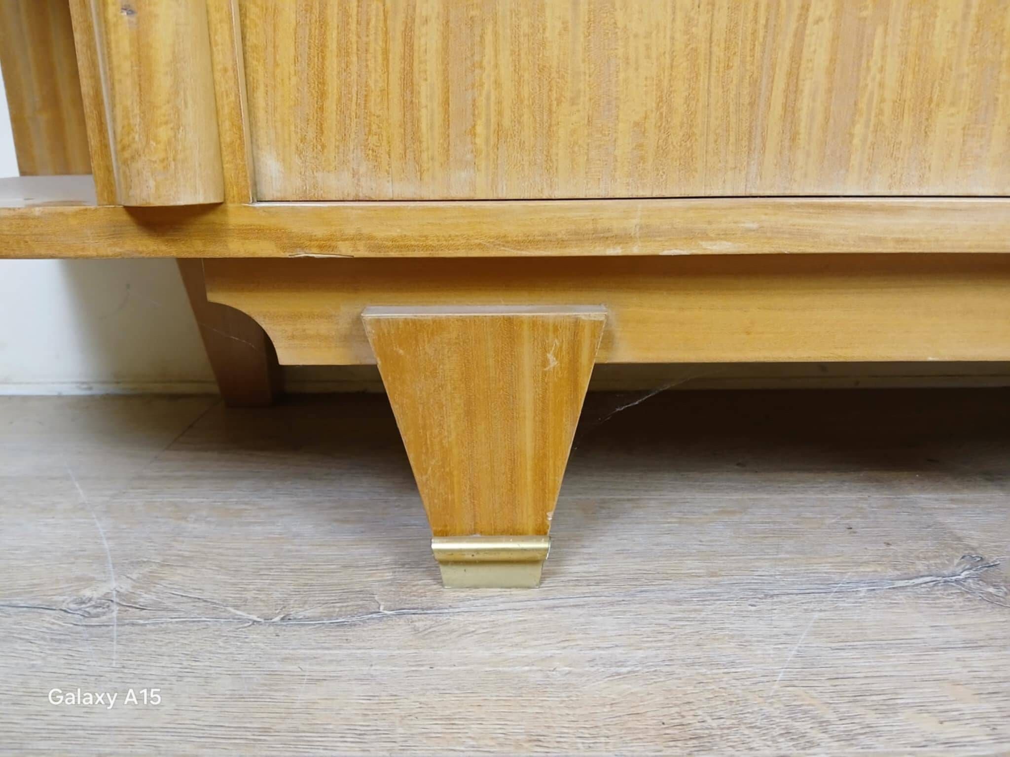 According to Jules Leleu: Rare corner sideboard in light wood, Art Deco period, circa 1930