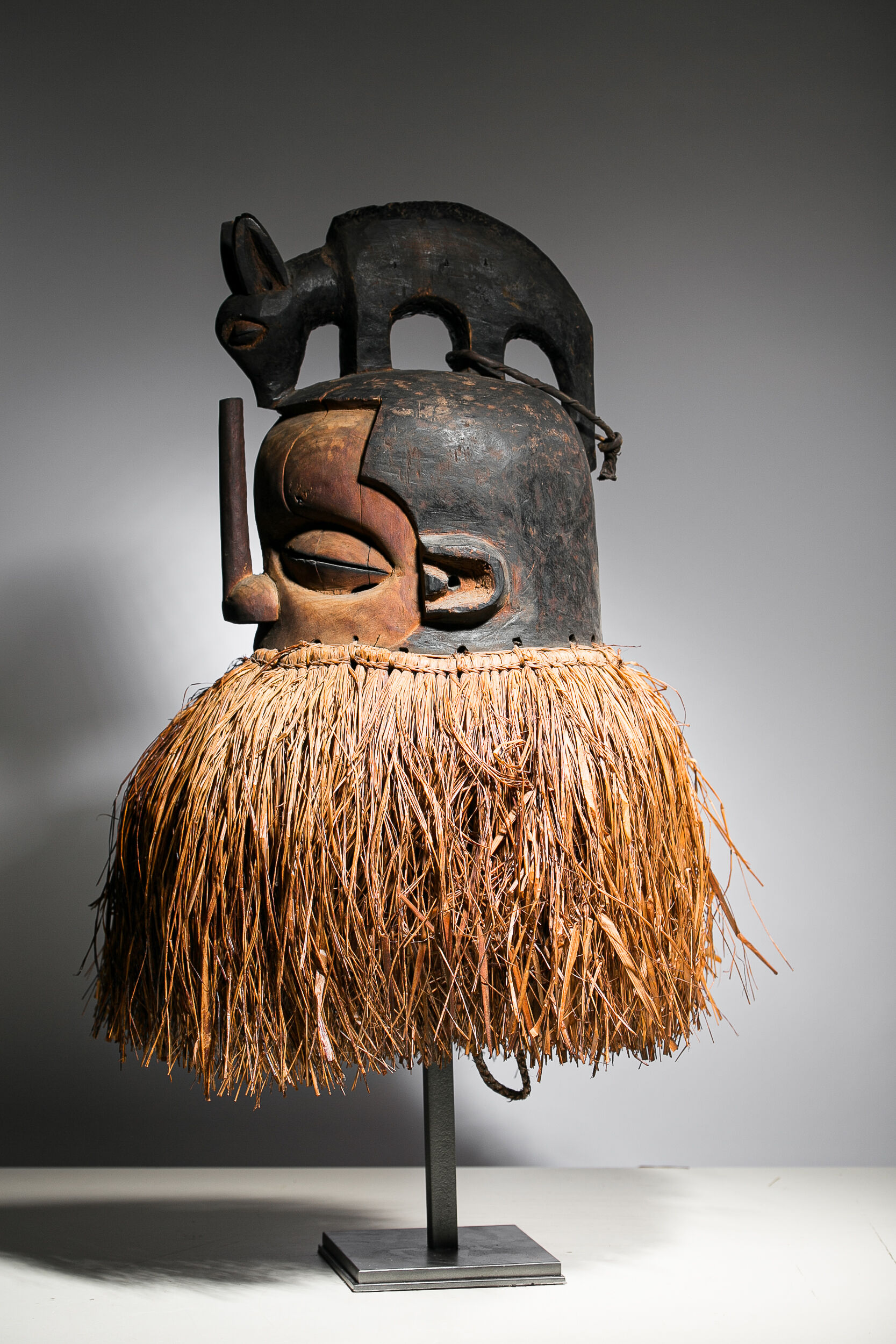 African mask Yaka Suku - Ethnic decoration of Congo