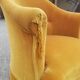 Fauteuil crapaud vintage- Velours jaune d'or.