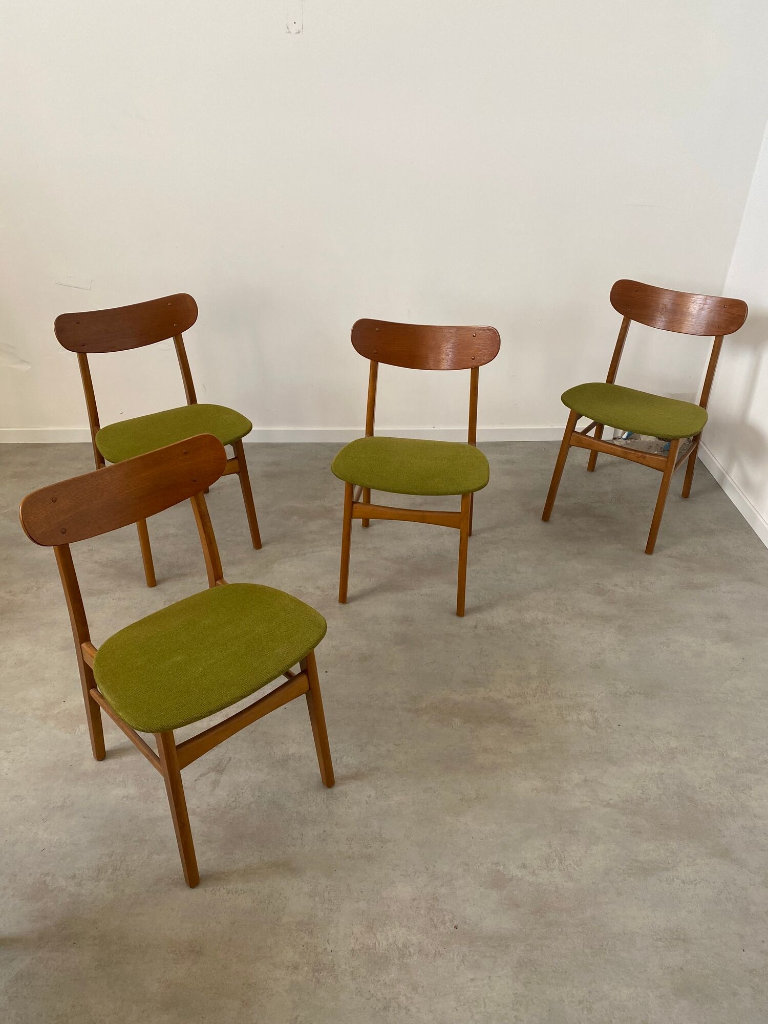 4 old vintage Scandinavian design chairs