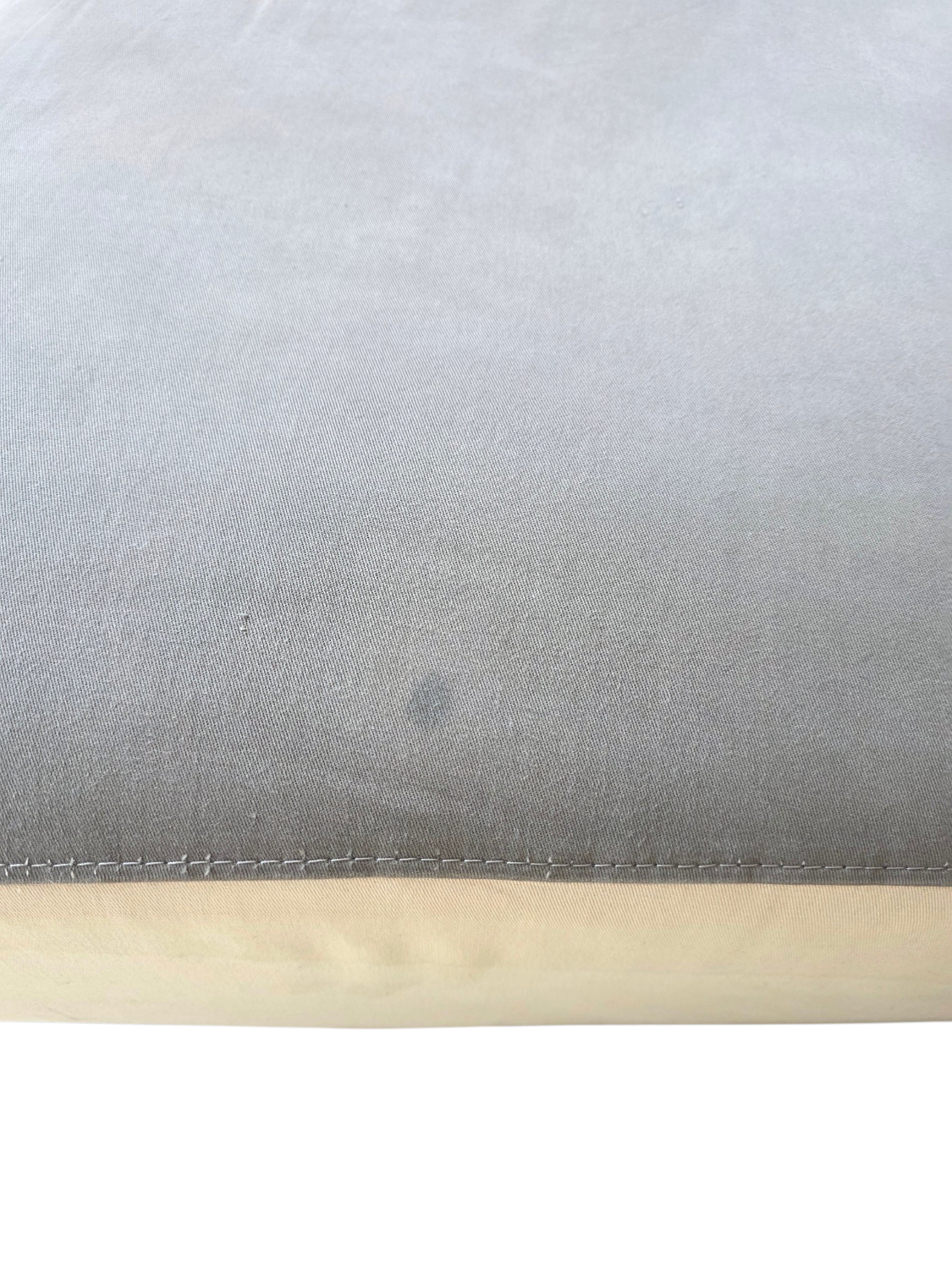 "Spoutnik" armchairs by Roche Bobois – Icon of the 1950s