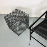 Table d'appoint cubiste moderniste en acier, années 1980