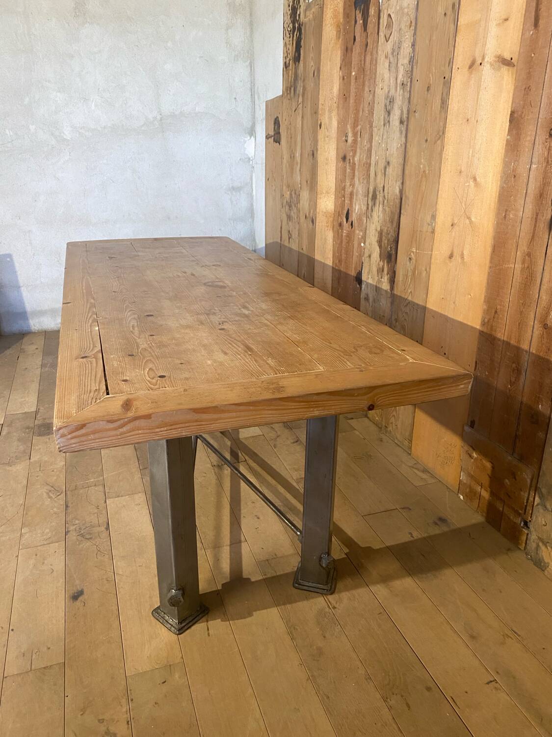 Large industrial table
