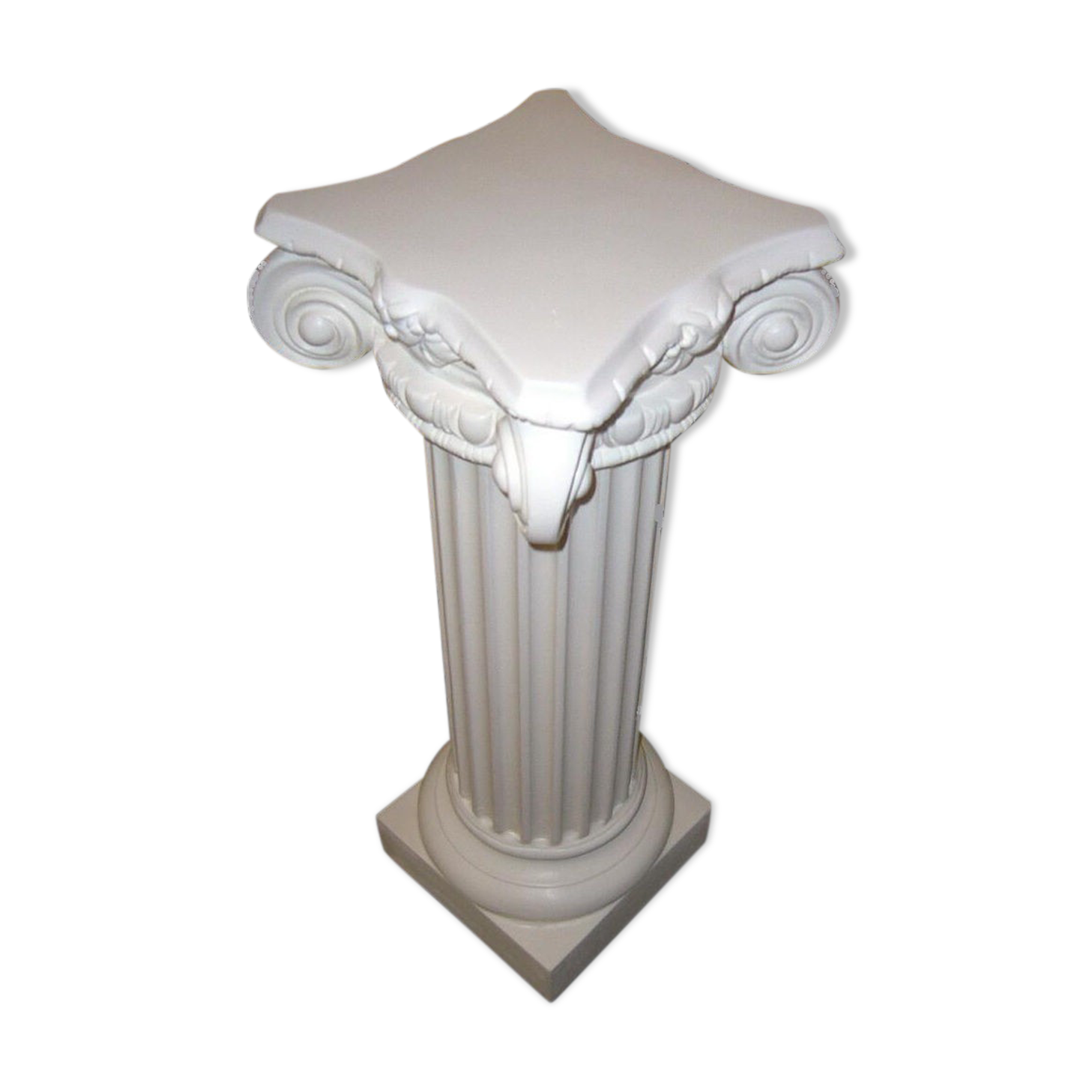 Reinforced plaster Ionic column