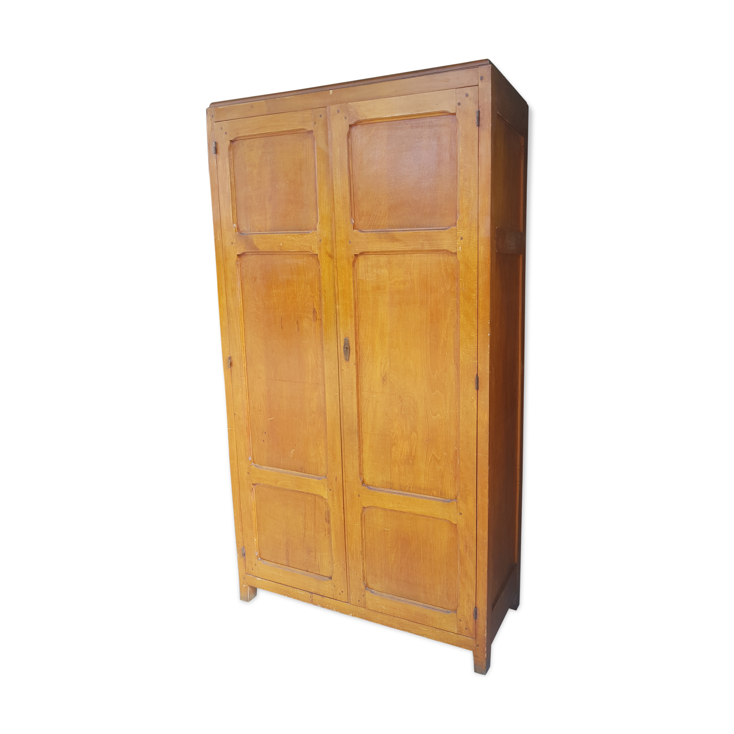 Vintage parisian wardrobe