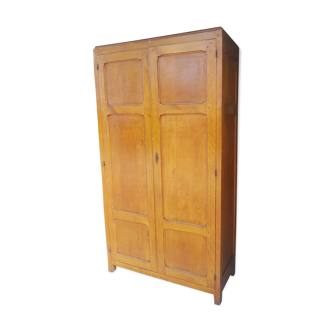 Armoire parisienne vintage