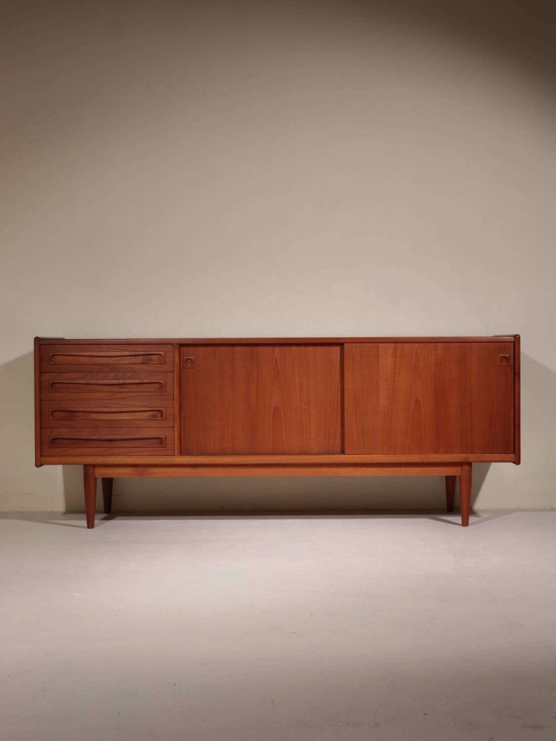 Sideboard Johannes Andersen 1960