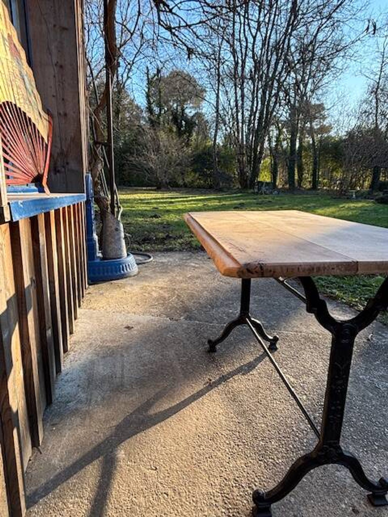 Bistro table