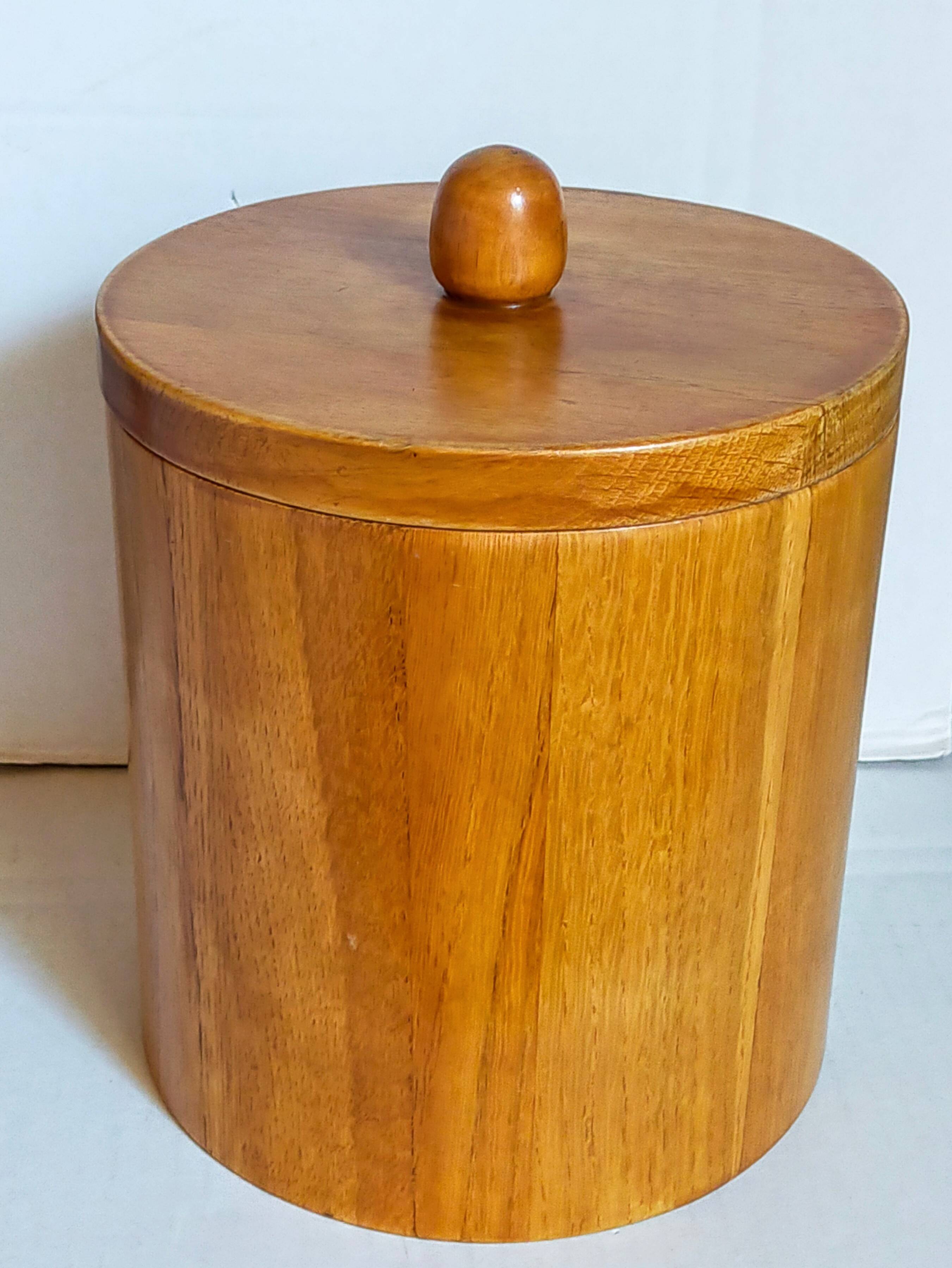 Vintage varnished solid blond wood box