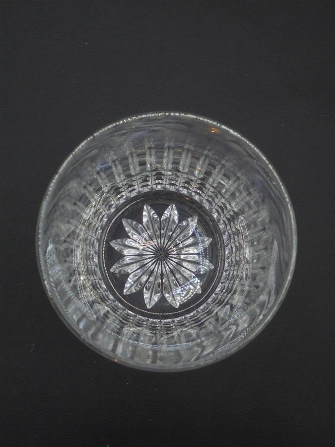 Series of 6 crystal whiskey glasses